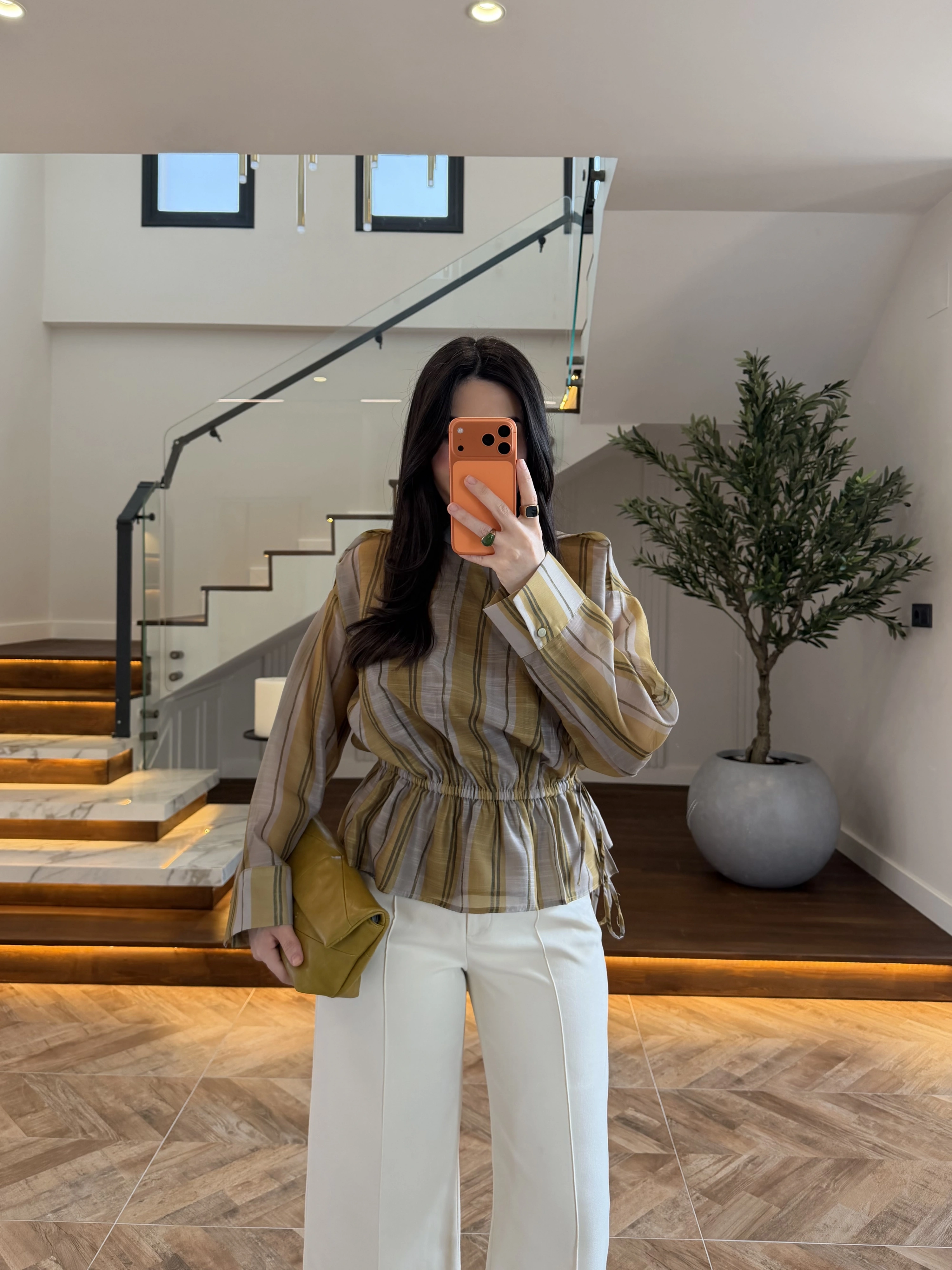 SARI ÇİZGİLİ BELDEN BÜZGÜLÜ BLUZ-EU5234