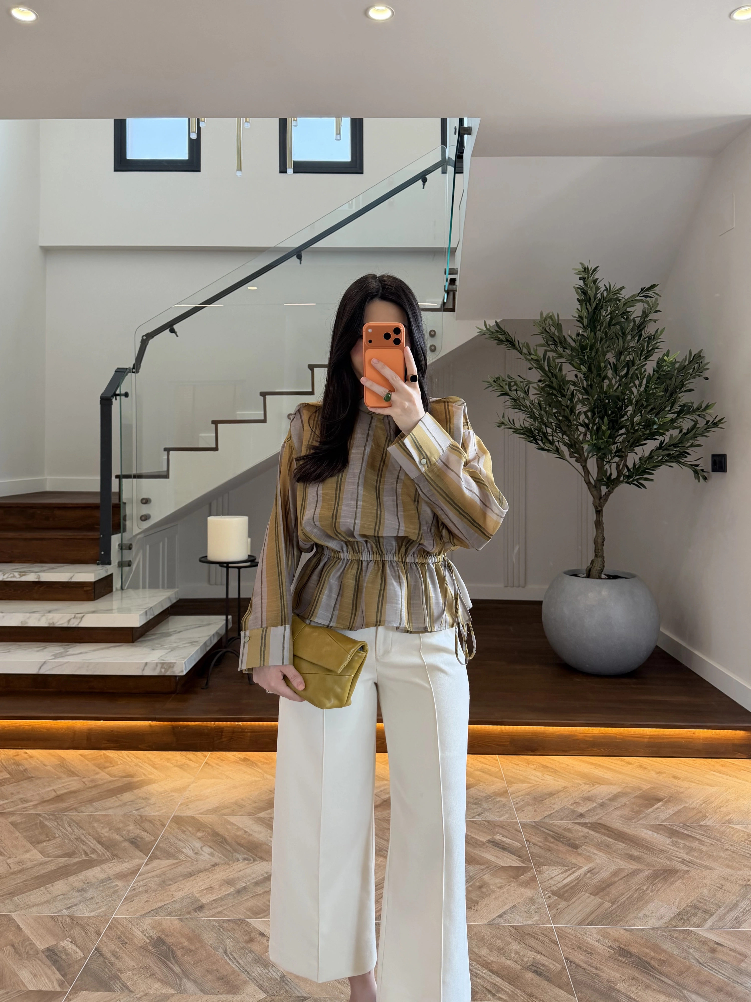 SARI ÇİZGİLİ BELDEN BÜZGÜLÜ BLUZ-EU5234