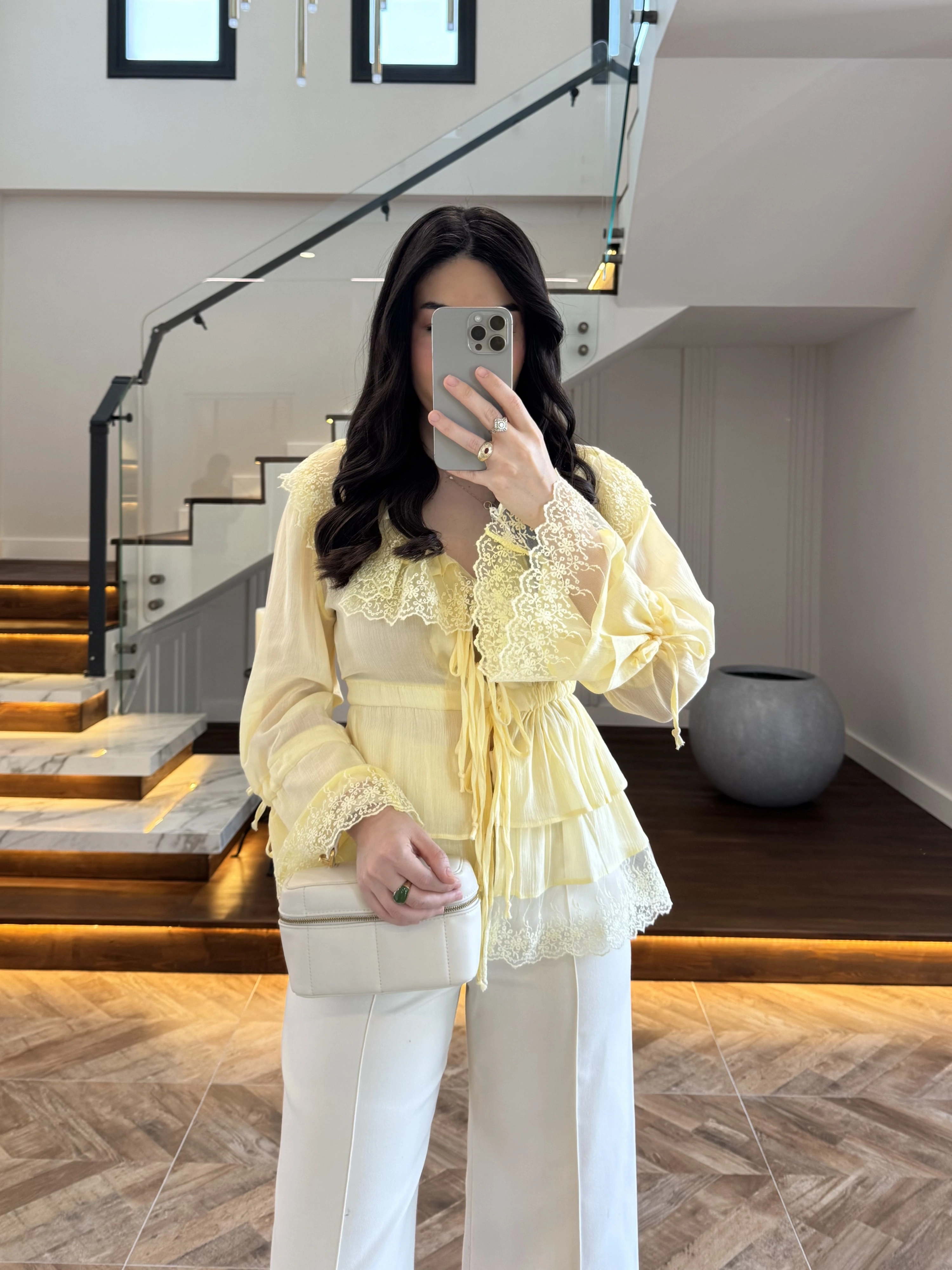 SARI DANTEL ŞERİT BLUZ - 5519
