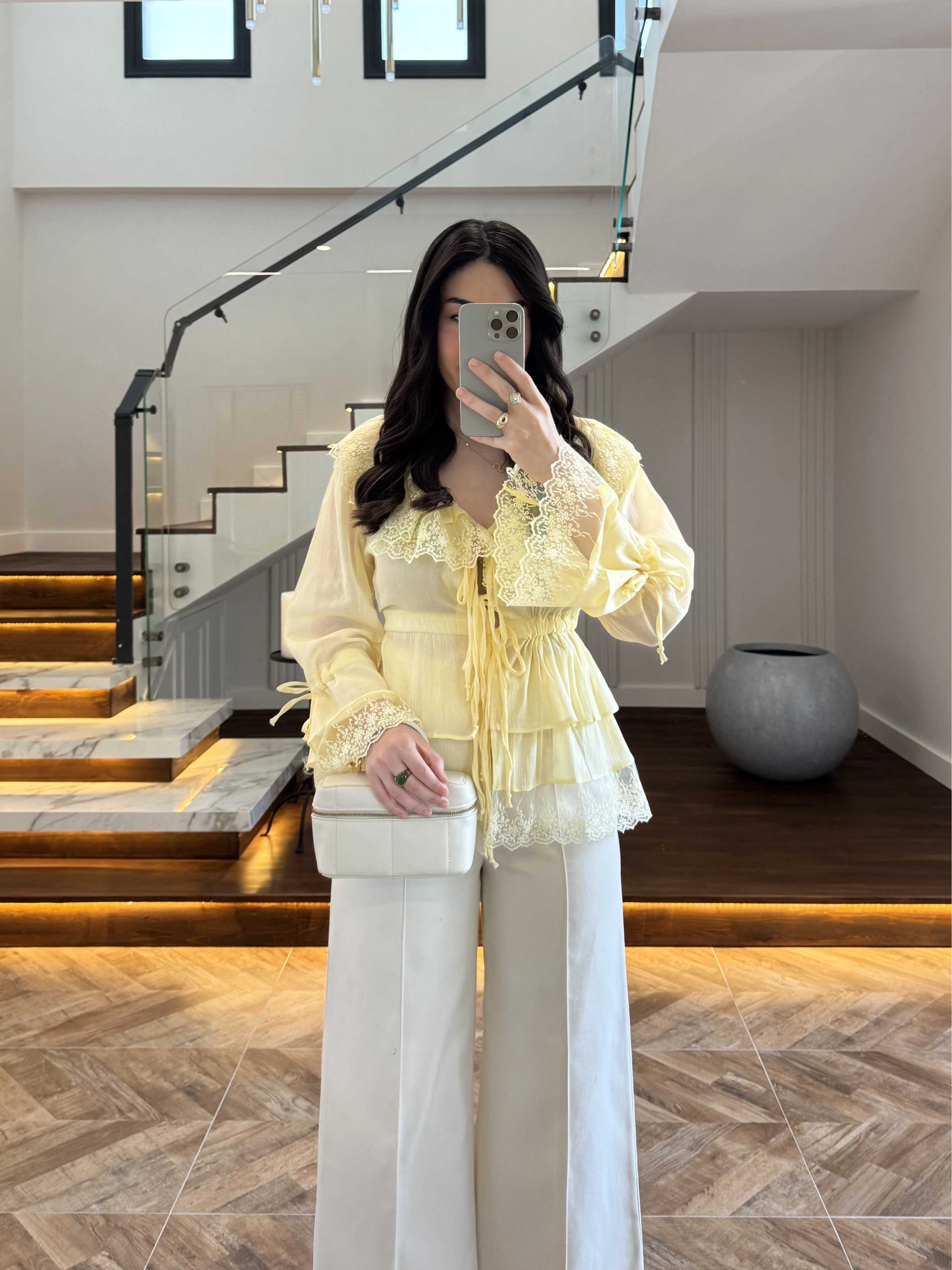 SARI DANTEL ŞERİT BLUZ - 5519