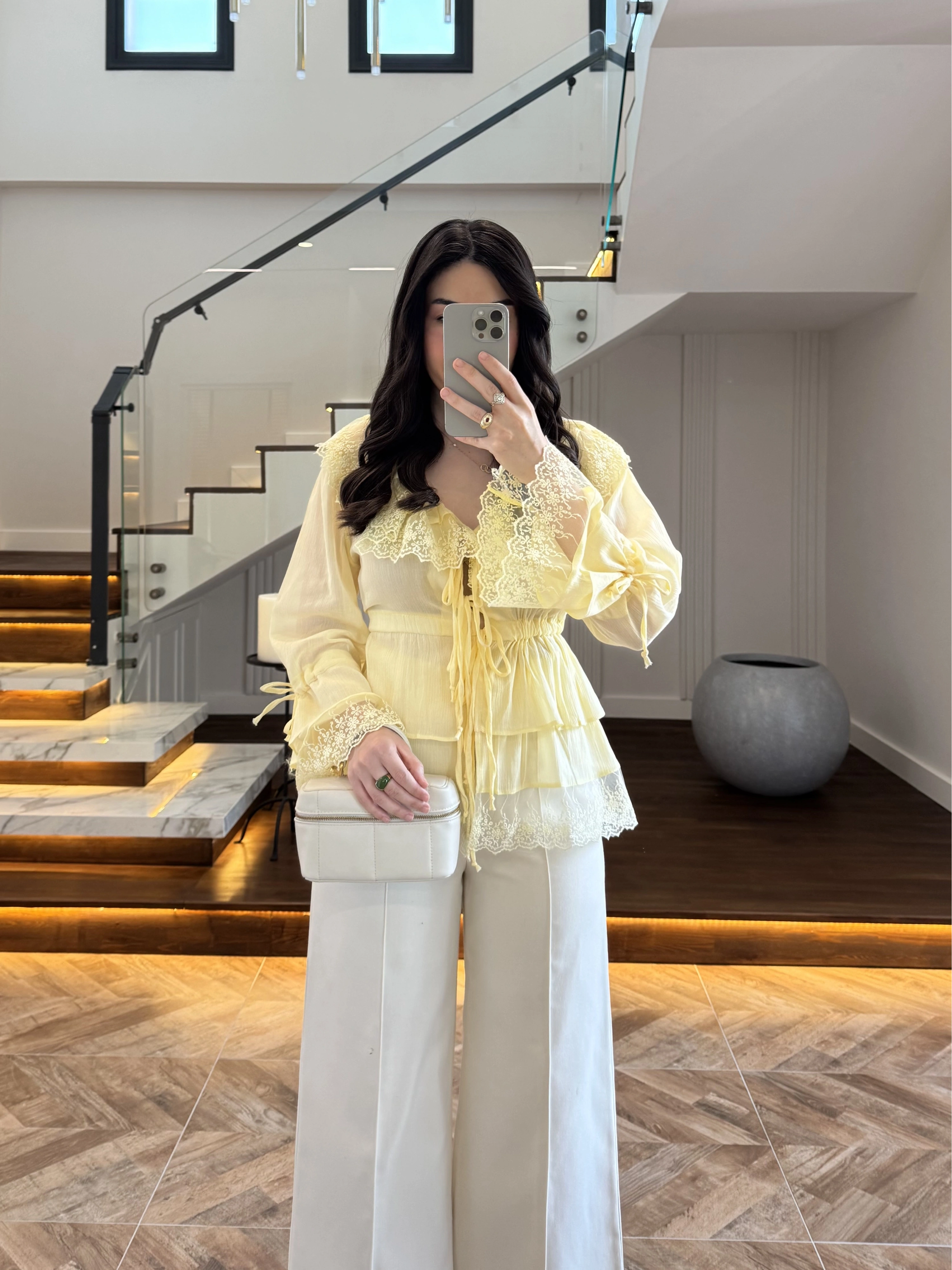 SARI DANTEL ŞERİT BLUZ - 5519