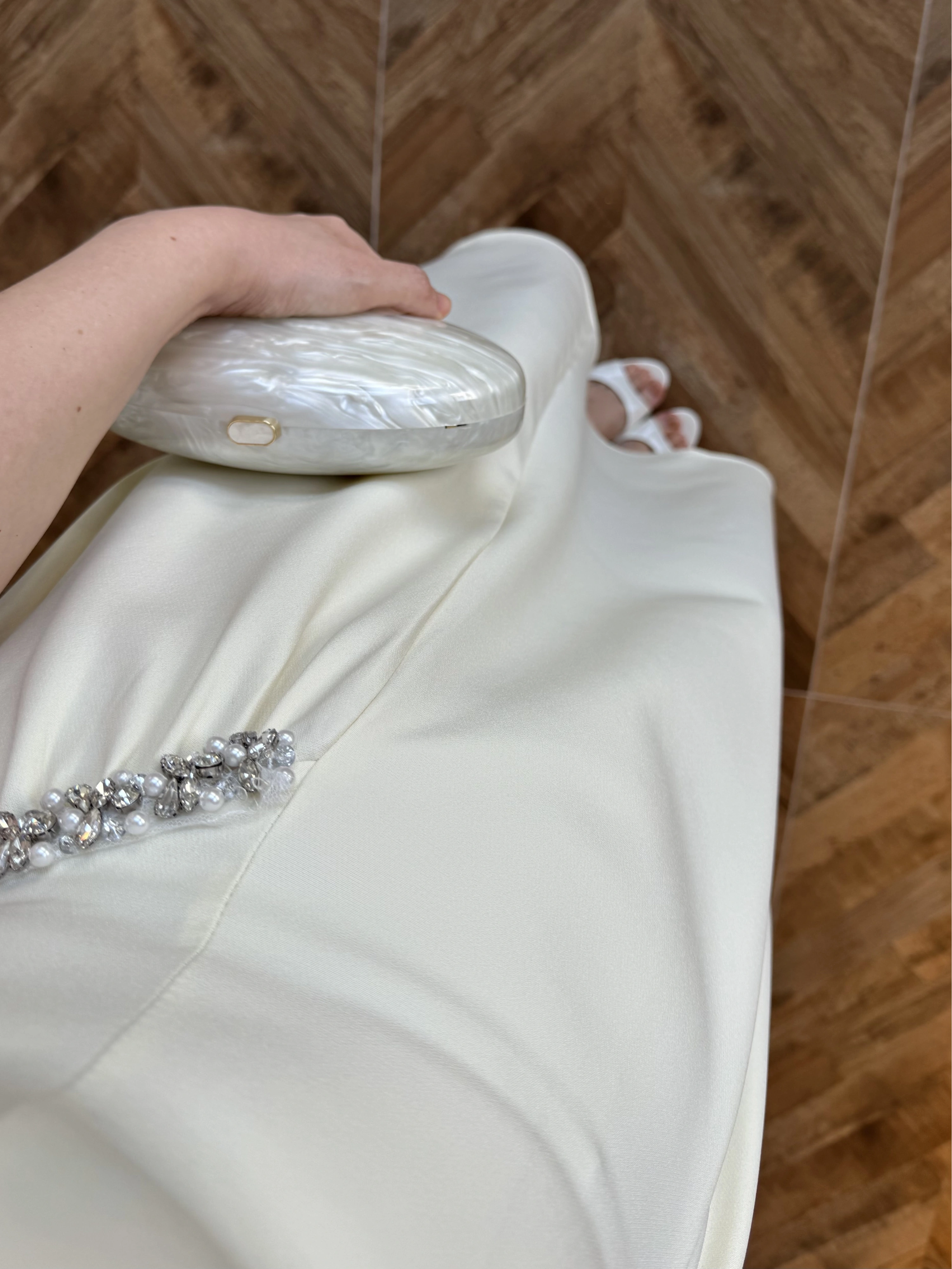 (ÖN SİPARİŞ)SARI TAŞ DETAY ELBİSE -EU3220