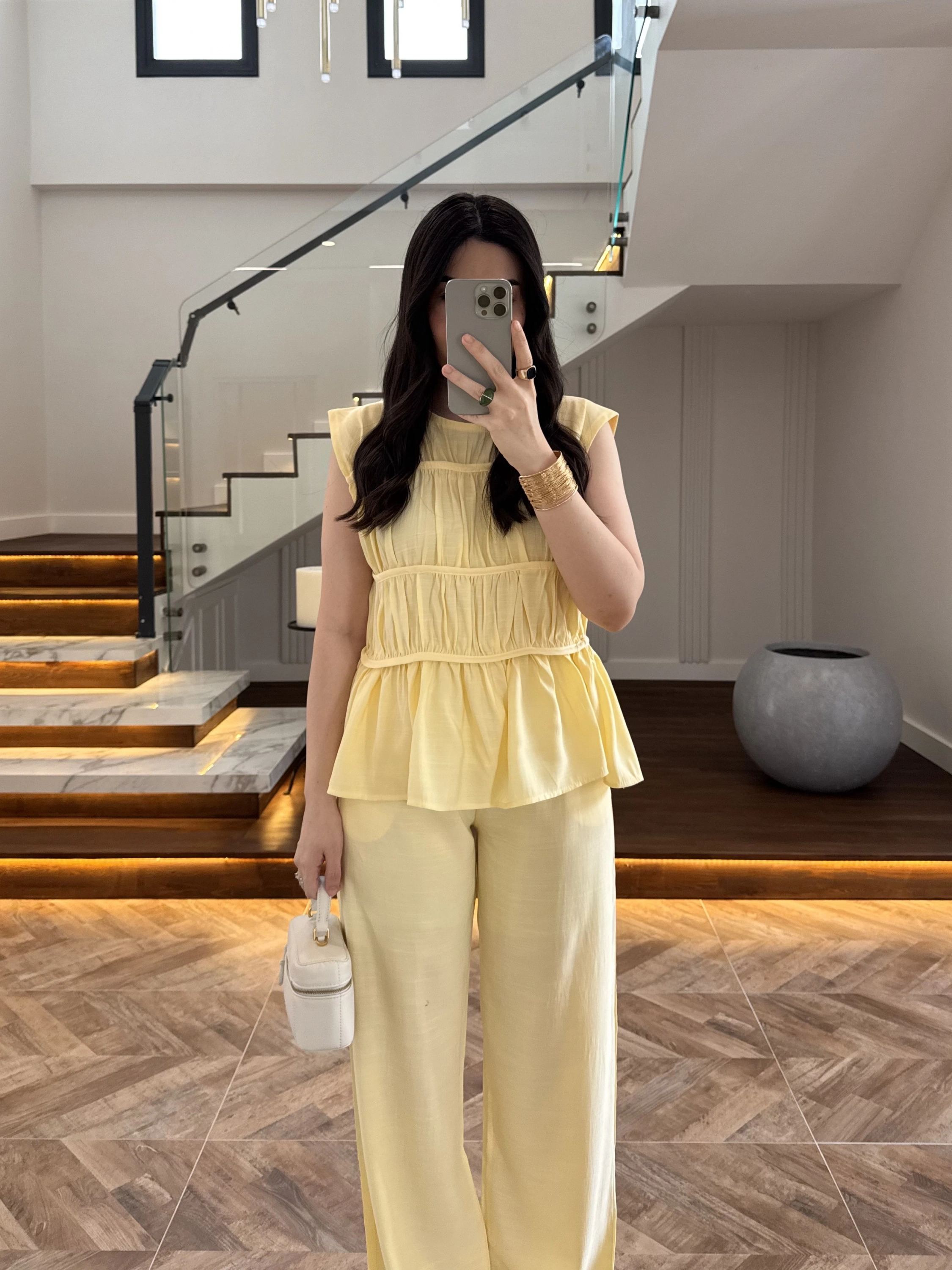 SARI TENSEL NEVÜRLÜ BLUZ PANTOLON TAKIM-250483