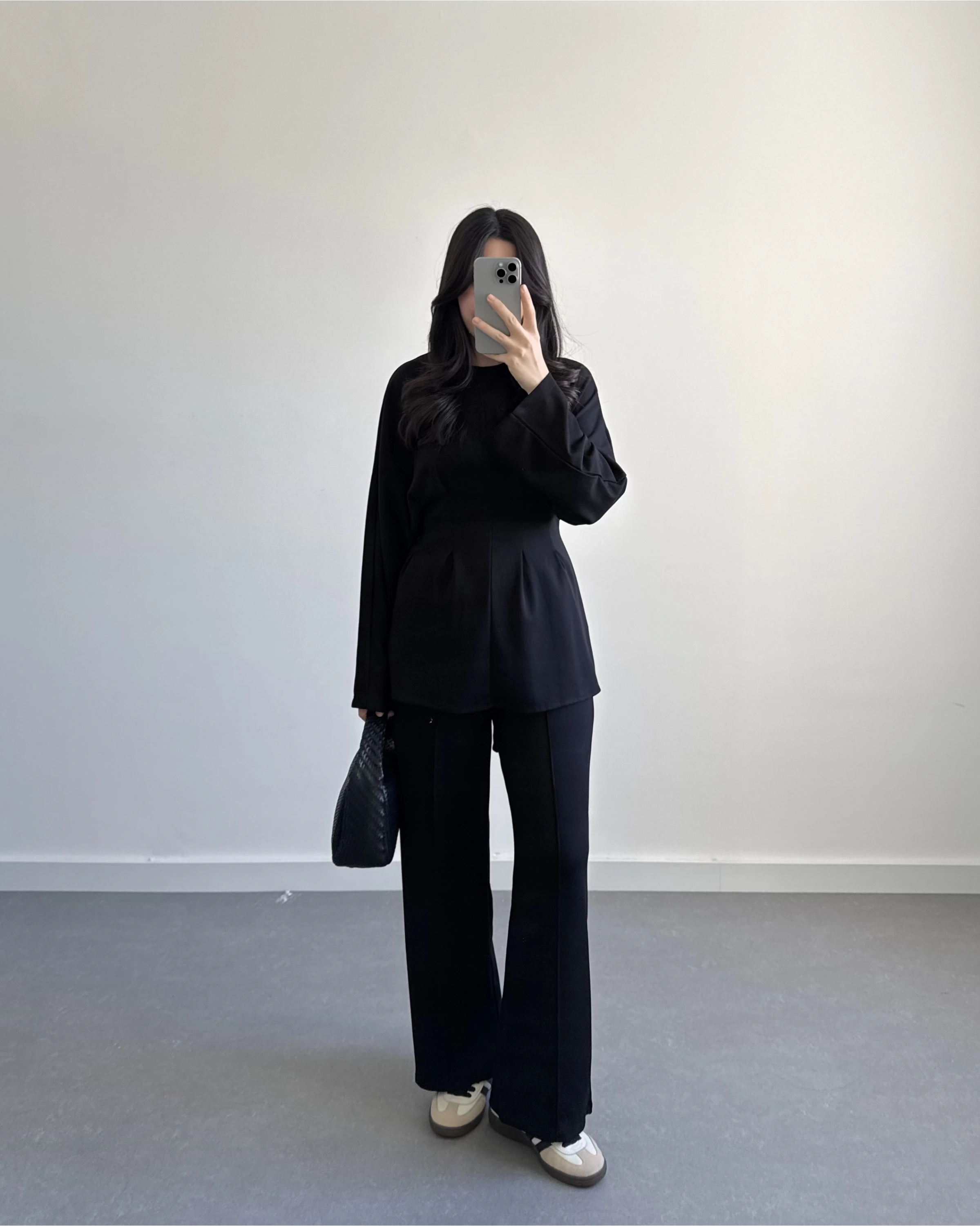 SİYAH BELİ KUŞAKLI PİLELİ MODAL TAKIM