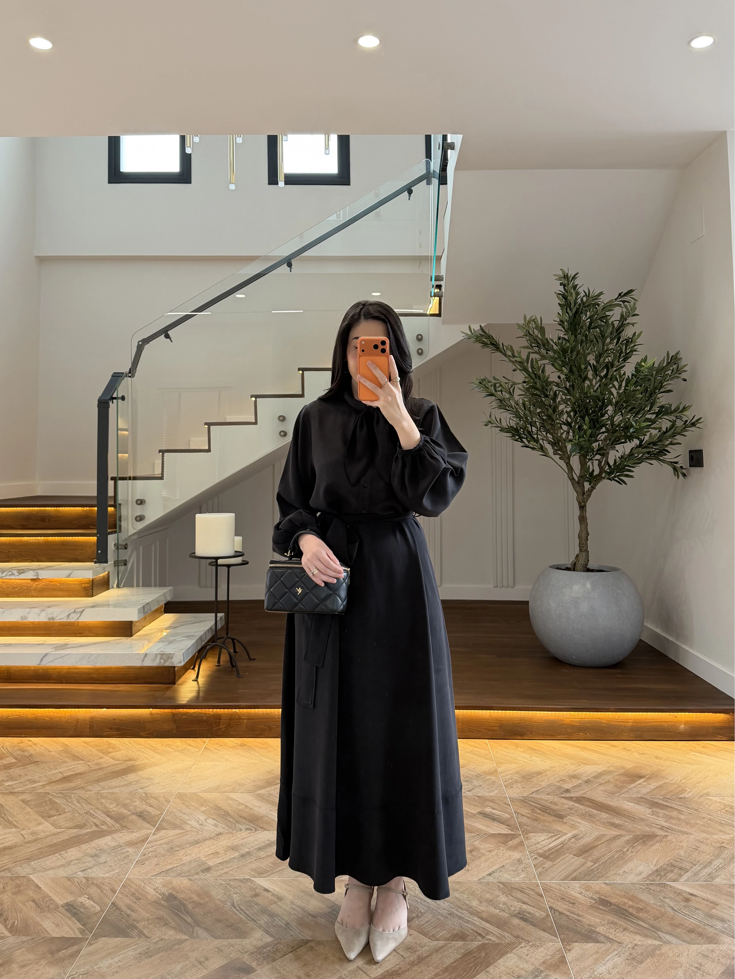 SİYAH FULAR DETAY ELBİSE -2348