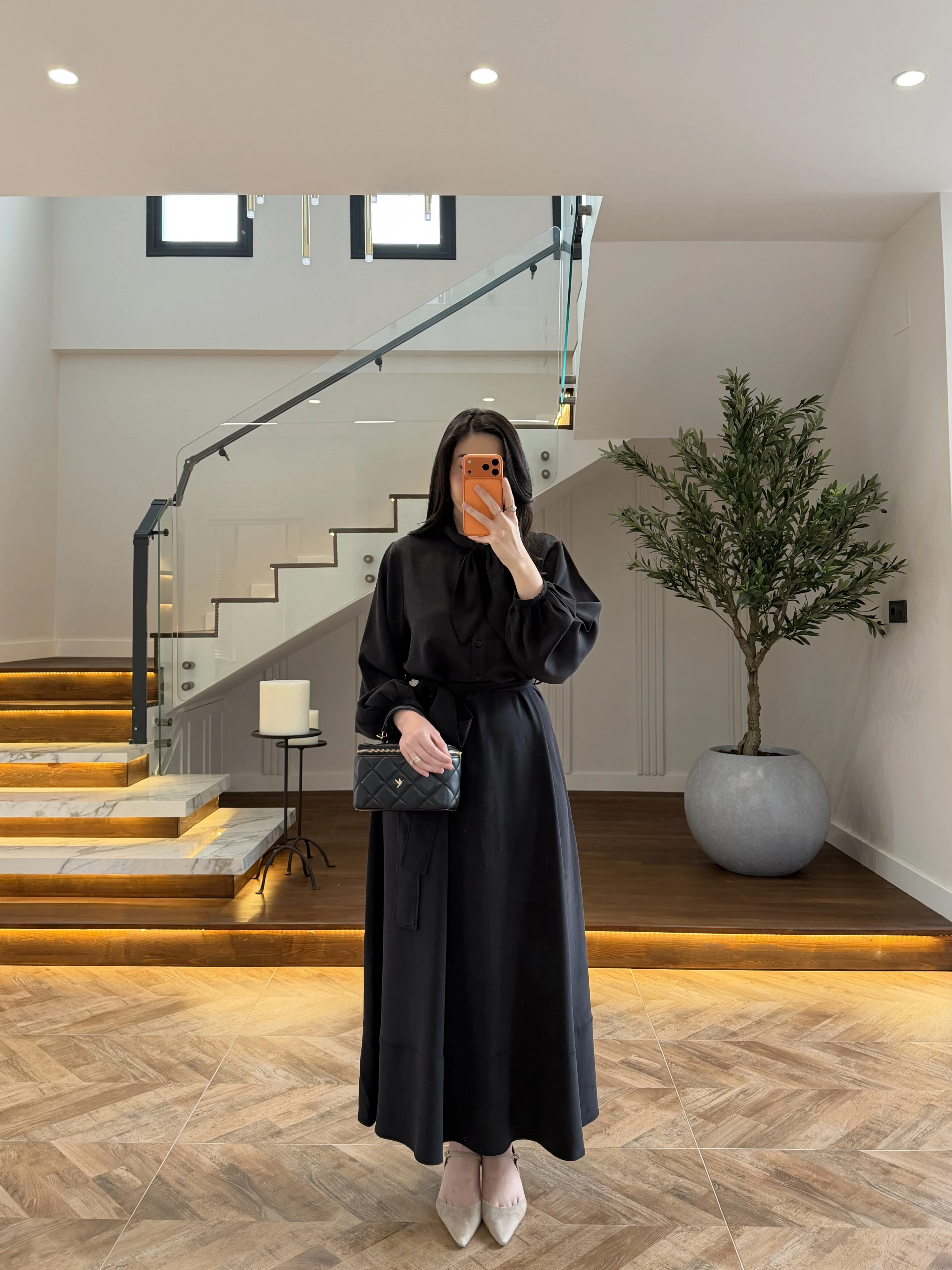 SİYAH FULAR DETAY ELBİSE -2348
