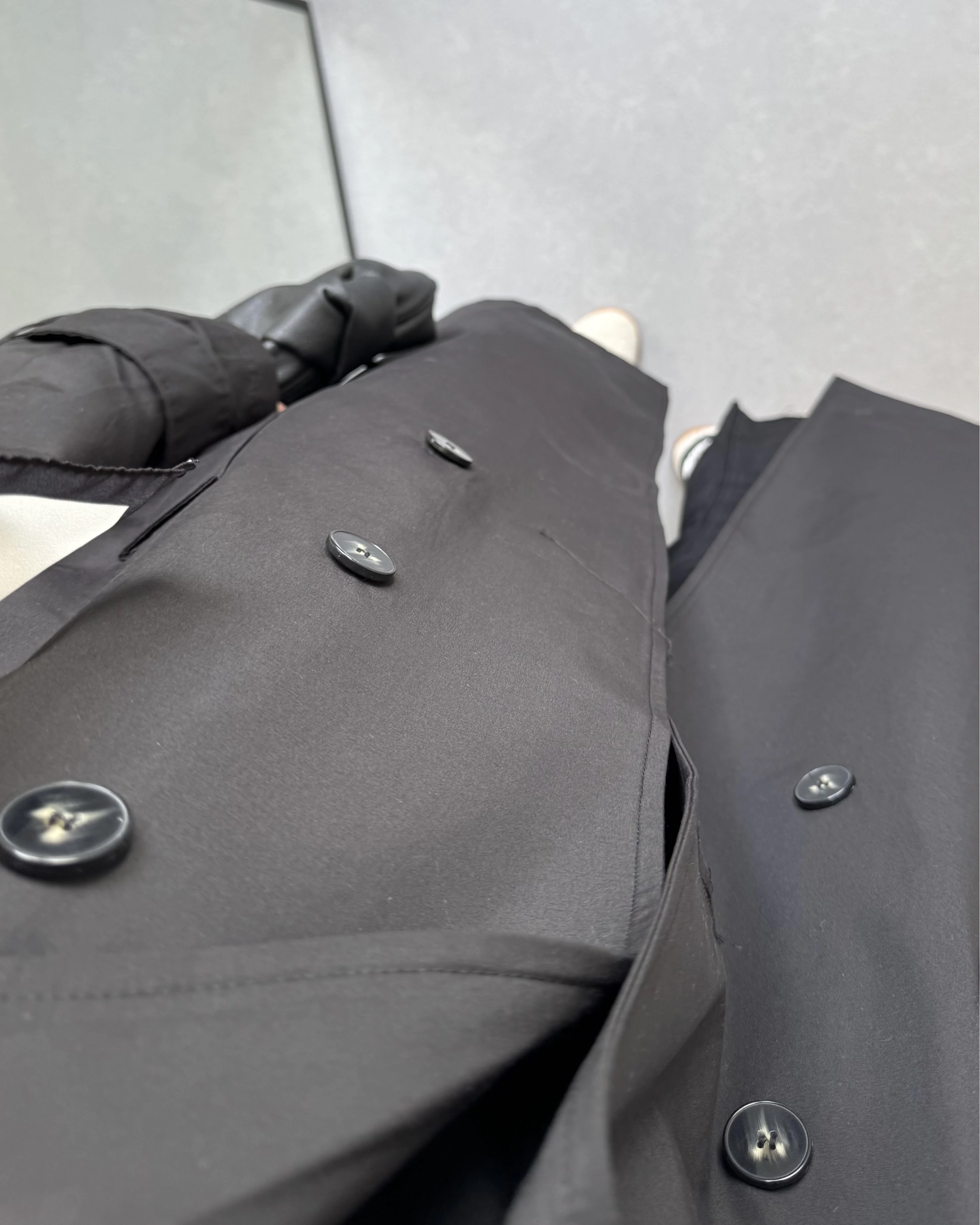 SİYAH FULARLI PREMİUM TRENÇKOT