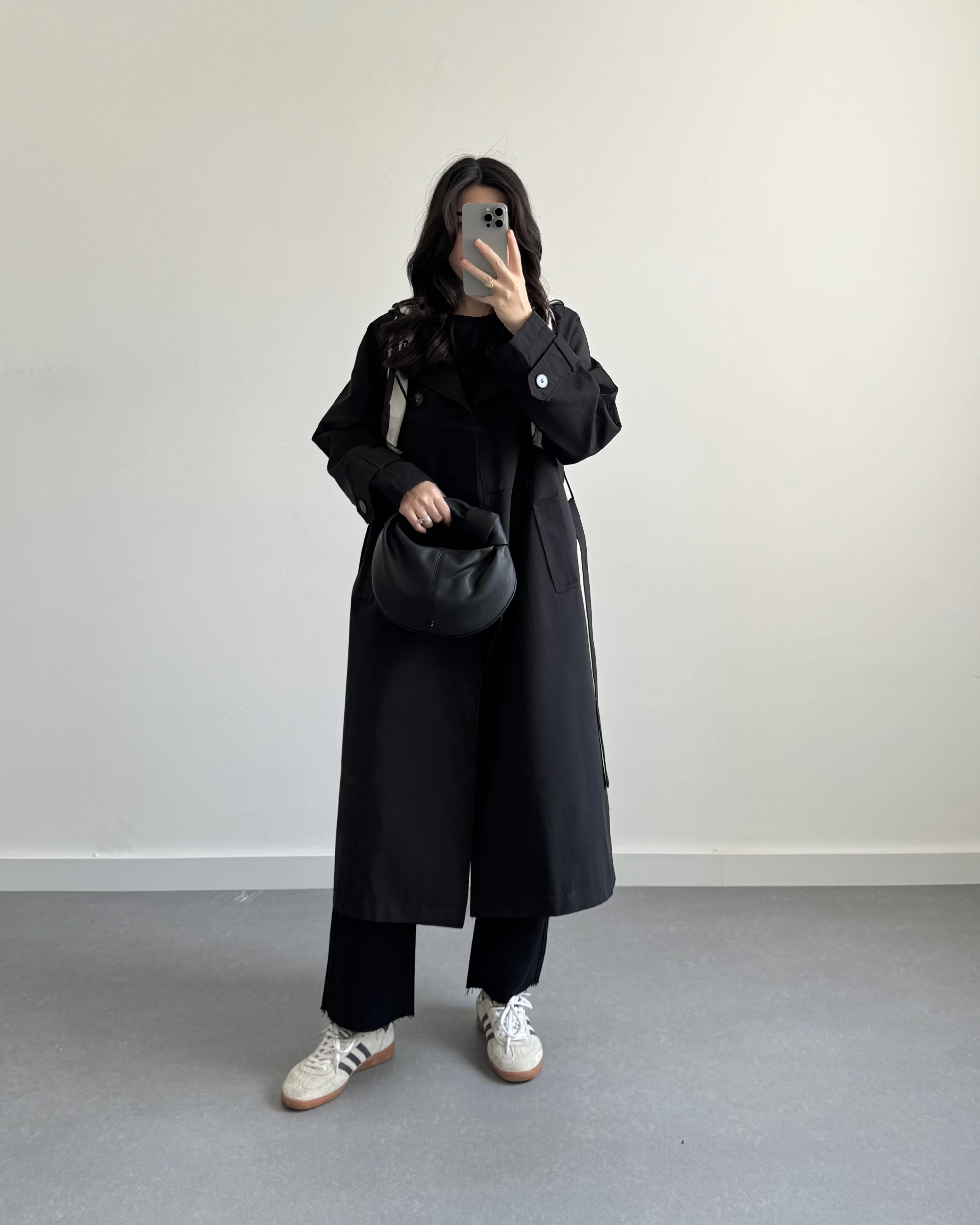 SİYAH FULARLI PREMİUM TRENÇKOT