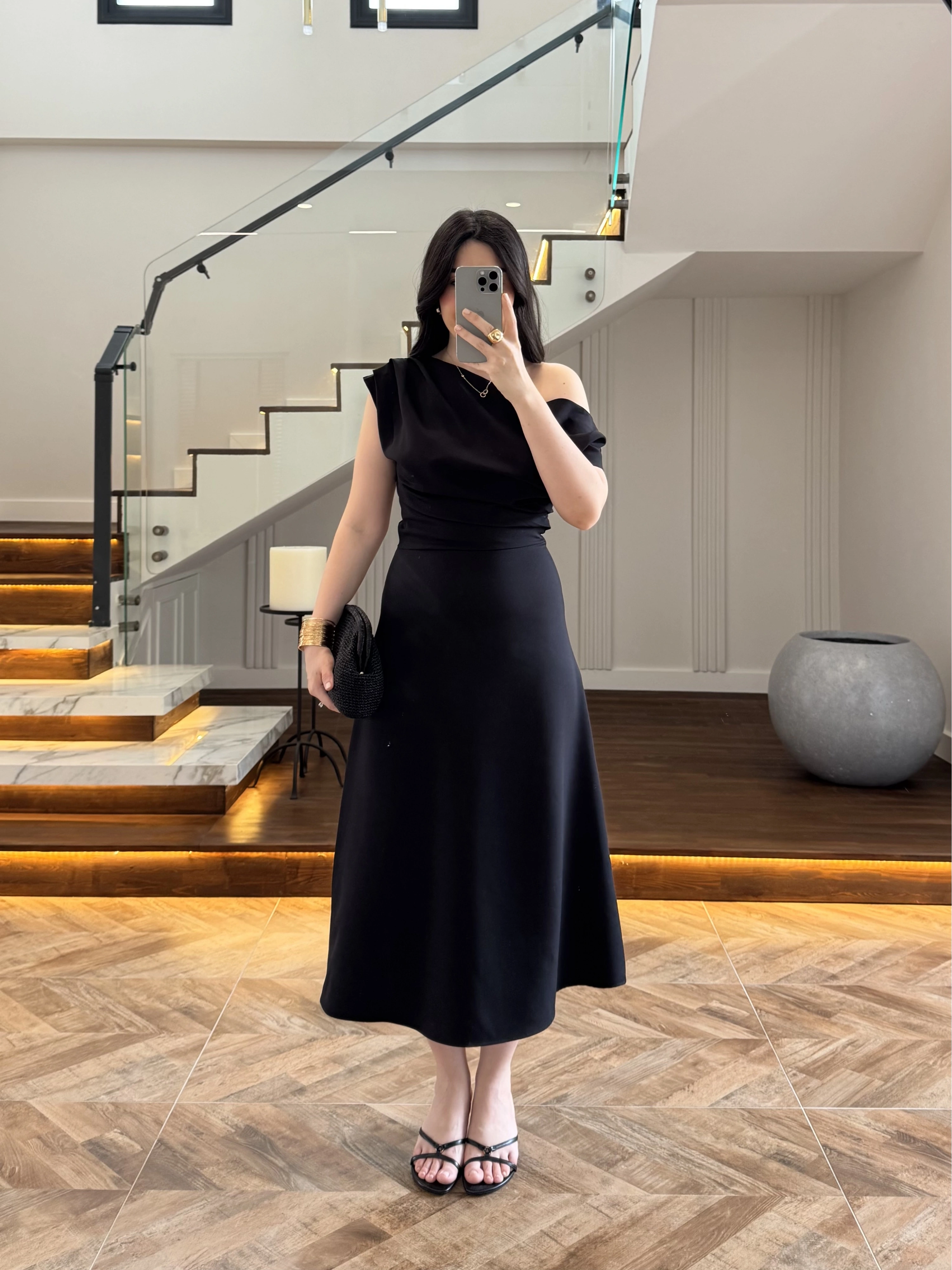 SİYAH KAYIK YAKA ELBİSE -8722