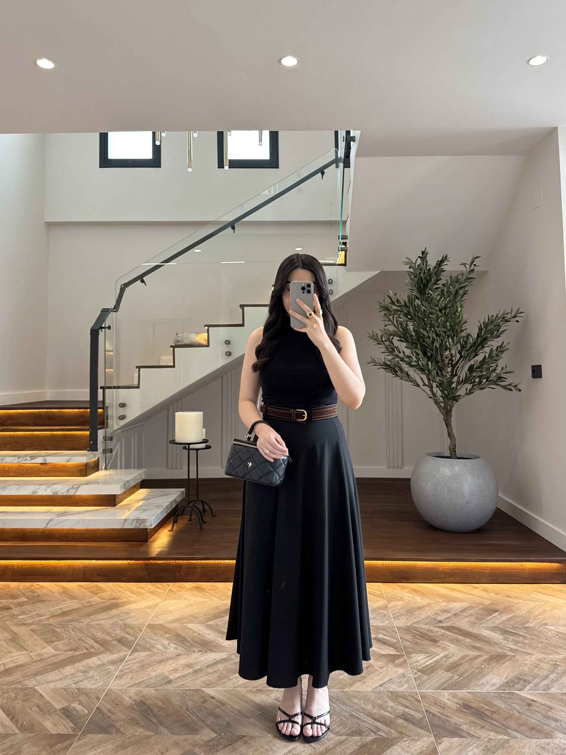 SİYAH KEMER DETAYLI ETEK - 580547
