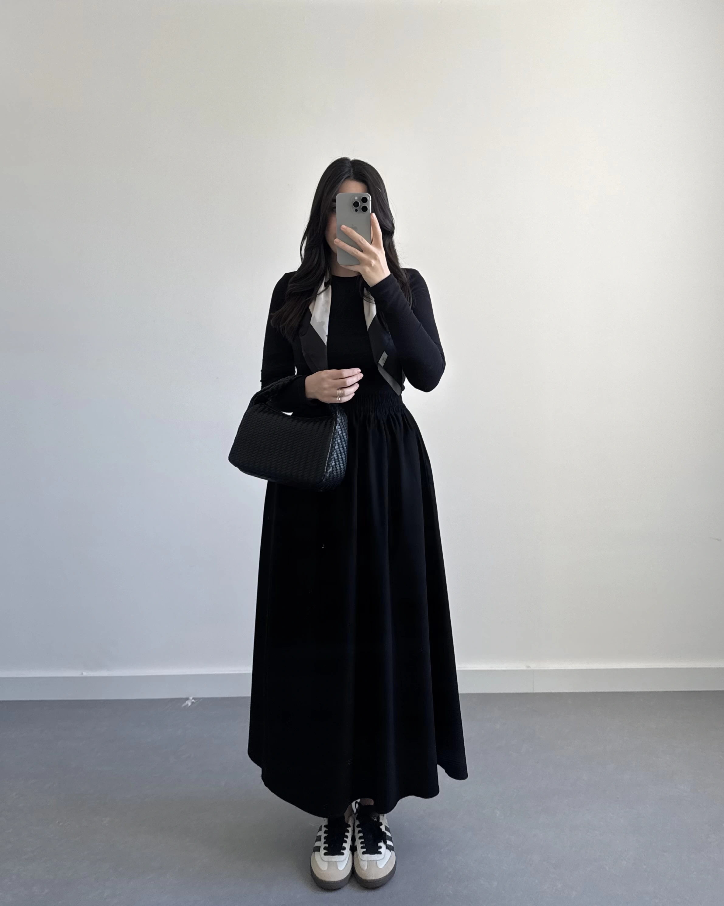 SİYAH MODAL MİDİ BOY ETEK