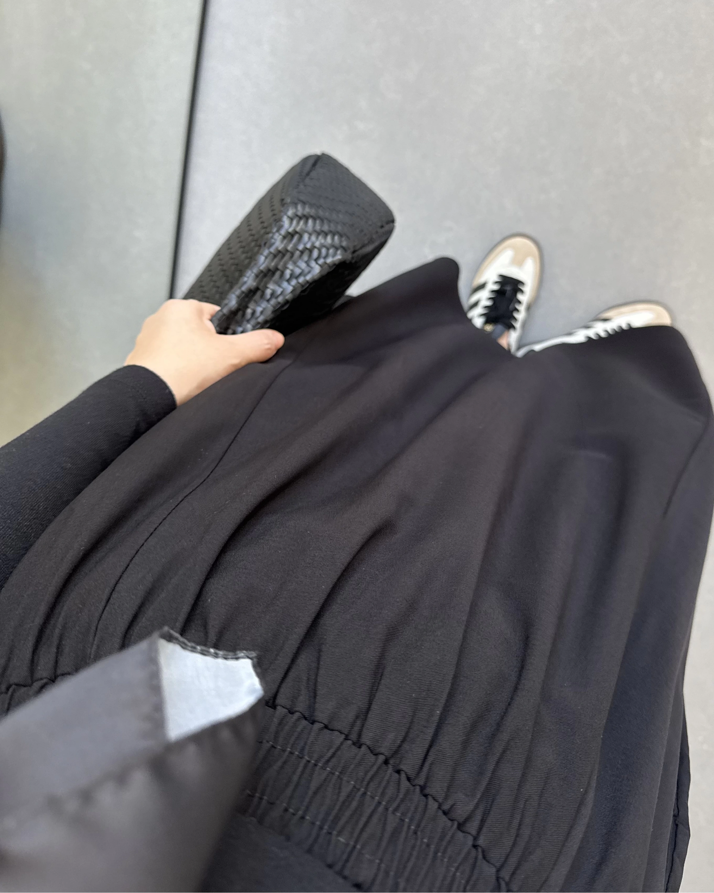 SİYAH MODAL MİDİ BOY ETEK