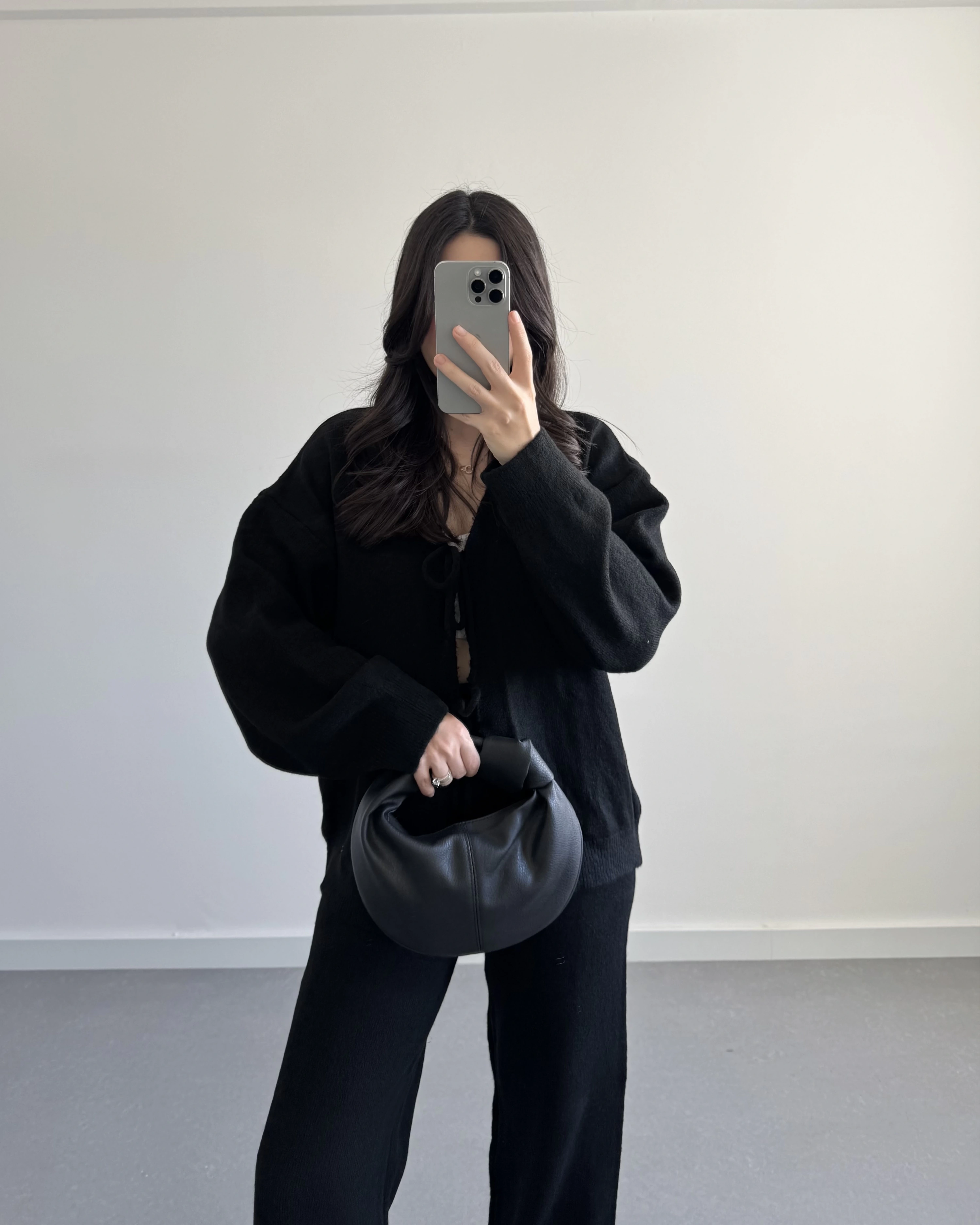 SİYAH ÖNÜ BAĞLAMALI PİNTEREST TAKIM