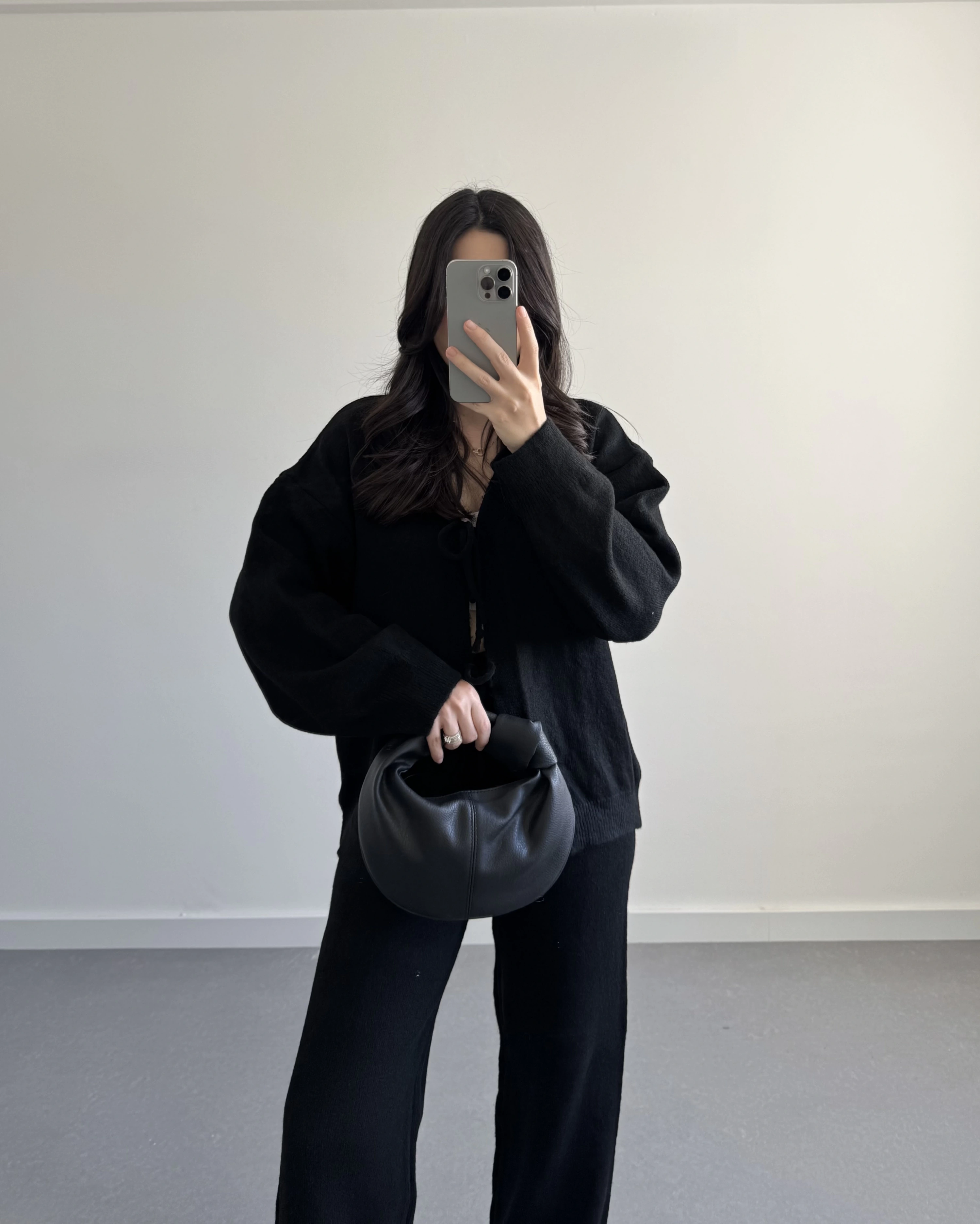 SİYAH ÖNÜ BAĞLAMALI PİNTEREST TAKIM