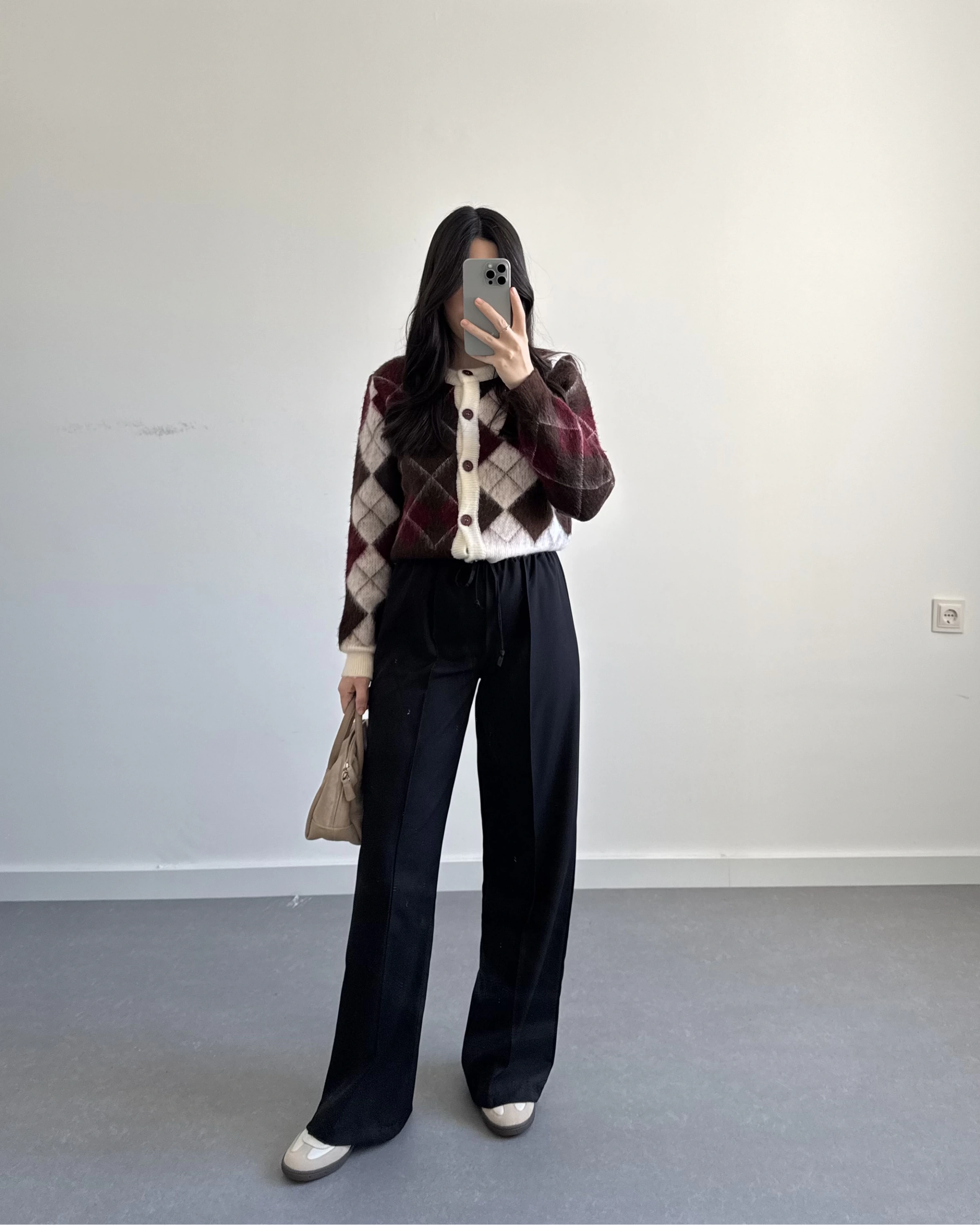 SİYAH ÖNÜ ÇİMALI PANTOLON