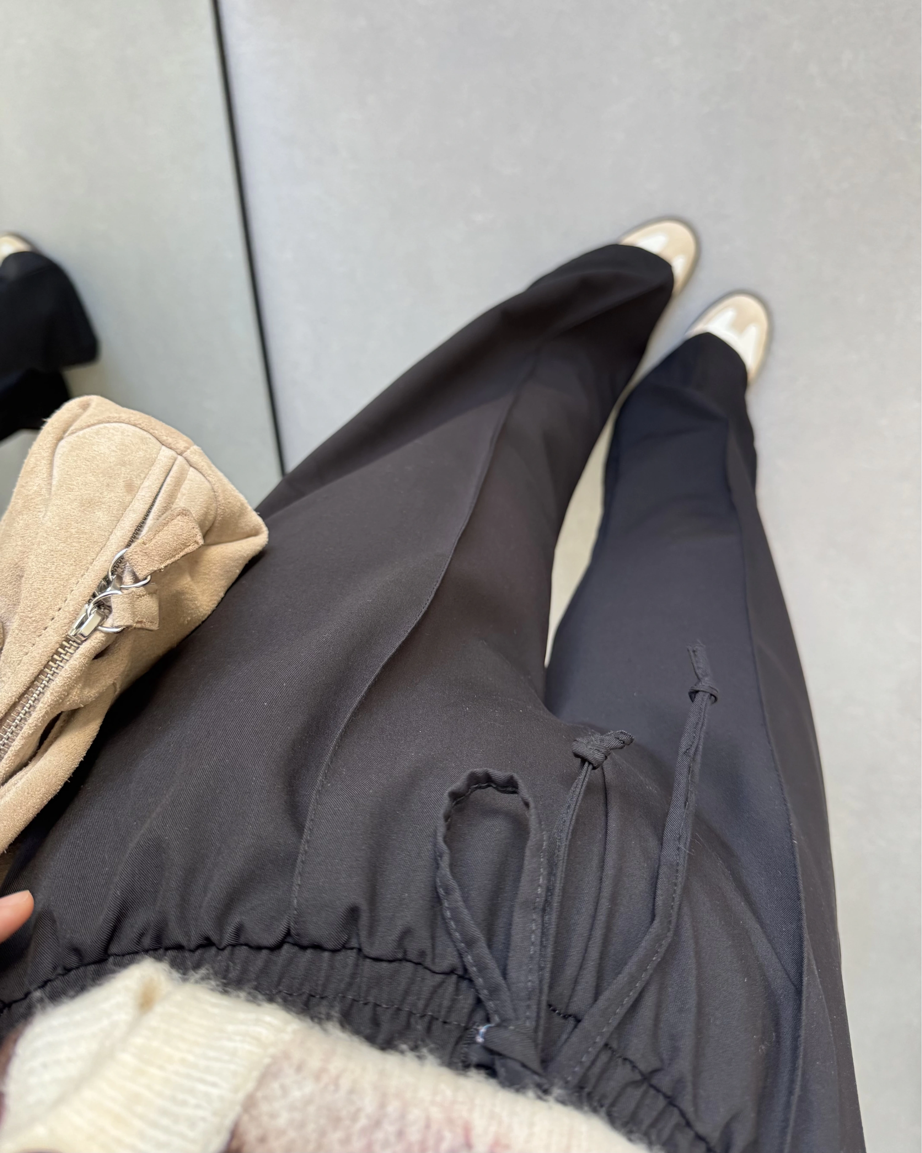 SİYAH ÖNÜ ÇİMALI PANTOLON