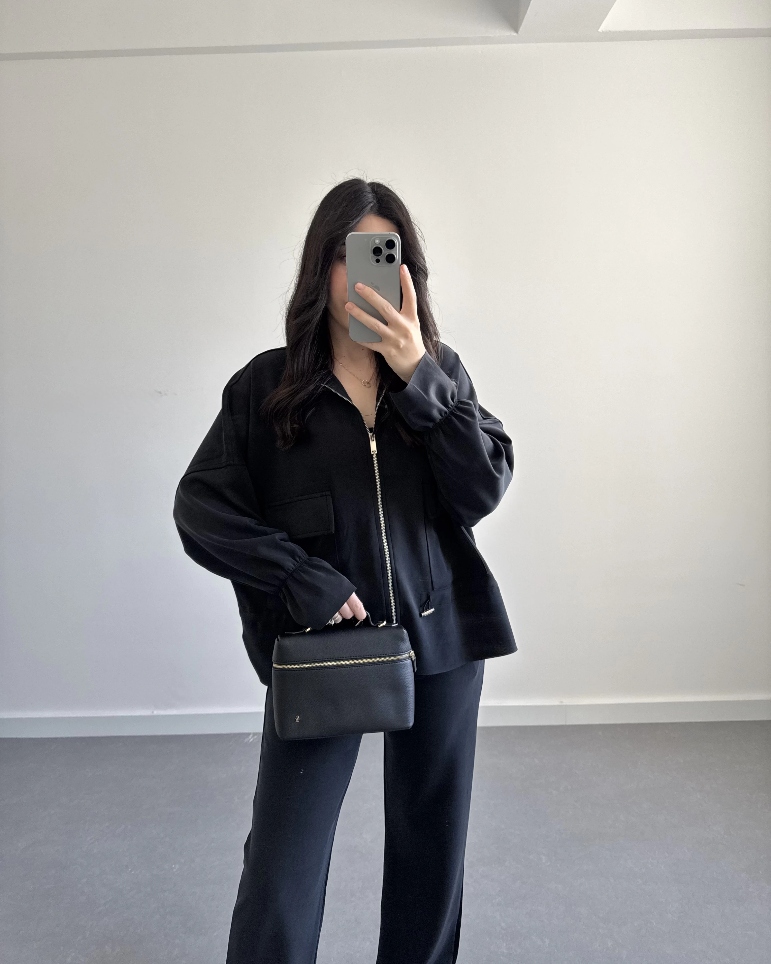 SİYAH ÖNÜ FERMUARLI MODAL TAKIM