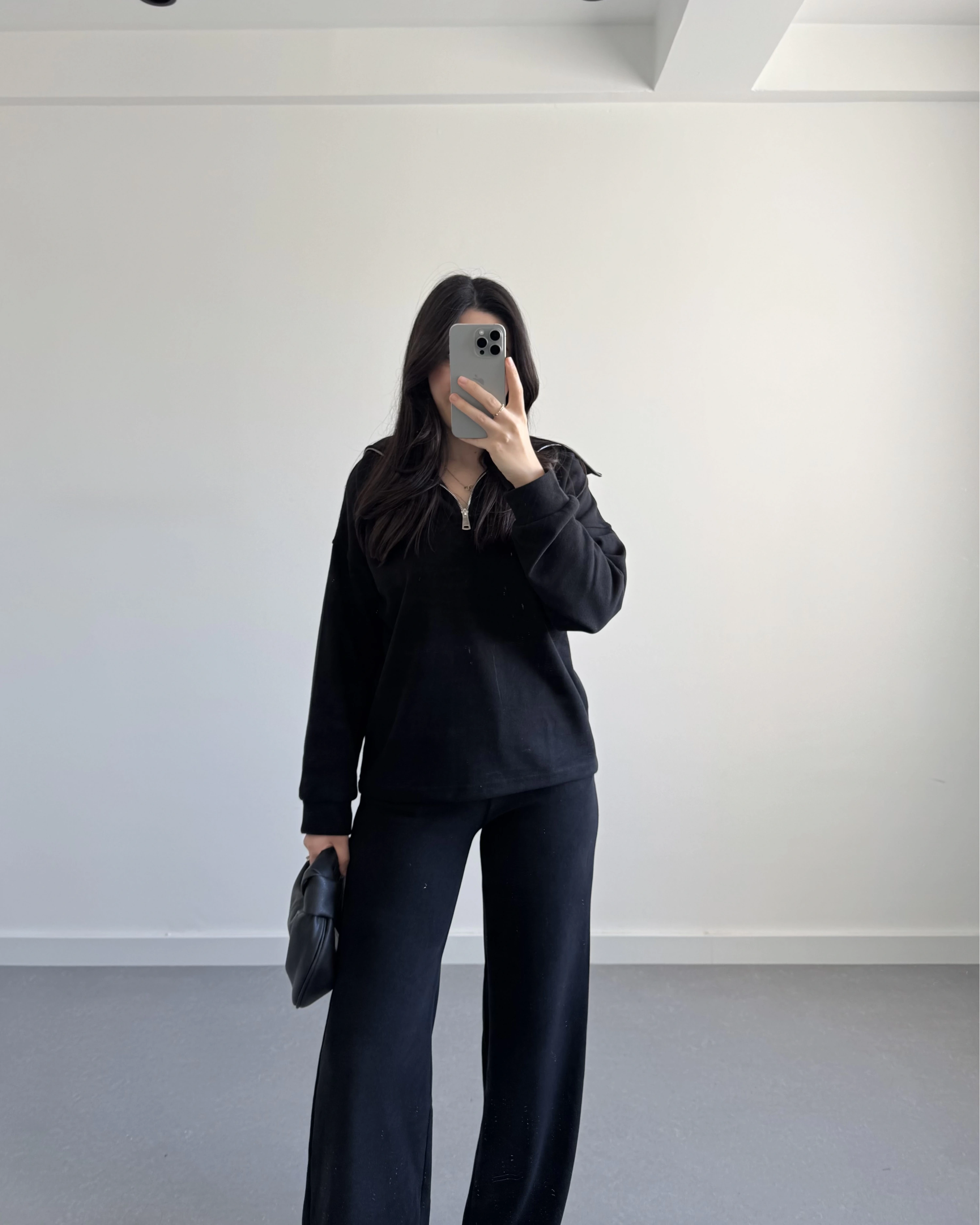 SİYAH ÖNÜ FERMUARLI SELANİK TAKIM