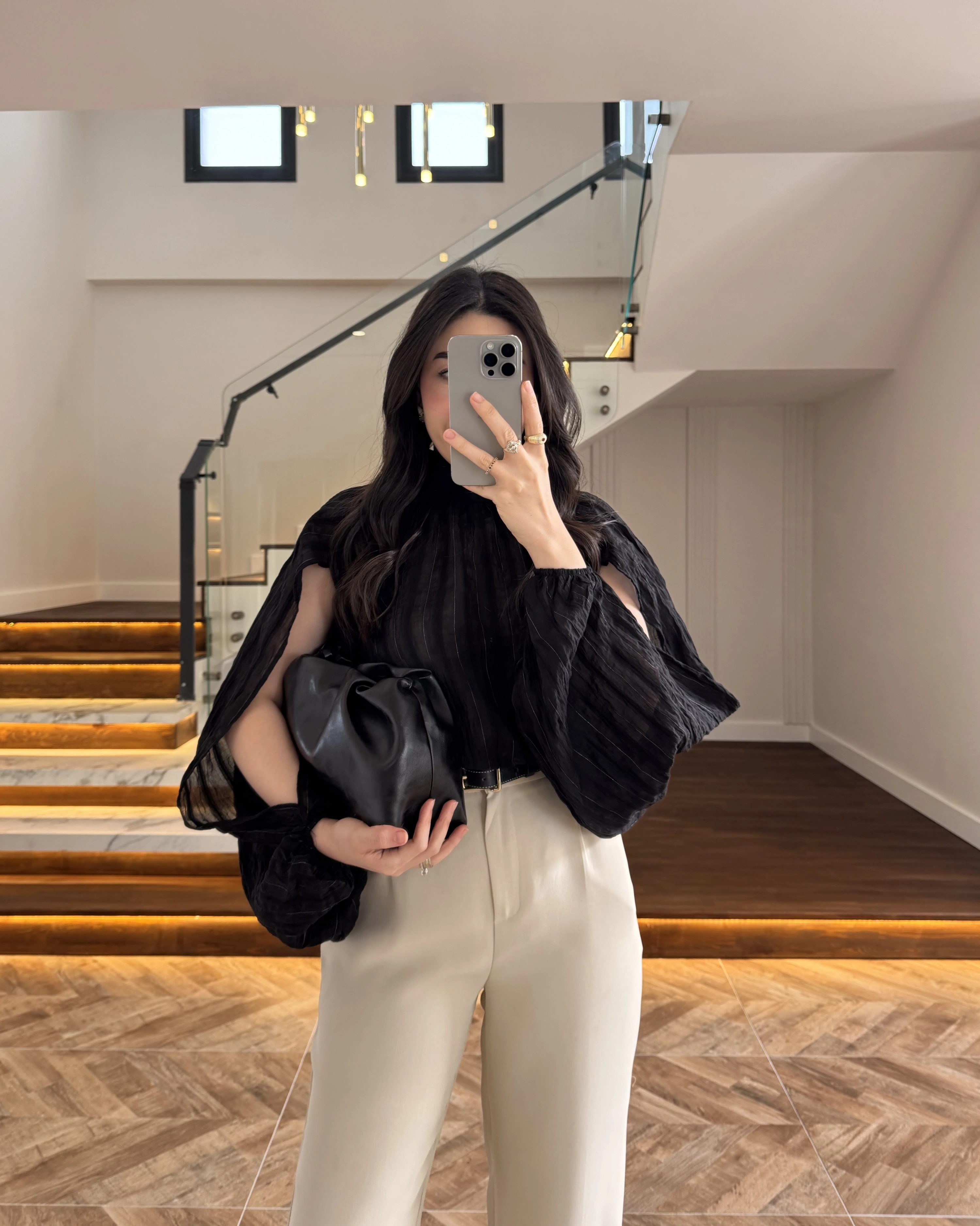 SİYAH TASARIM BALON KOL BLUZ -5415