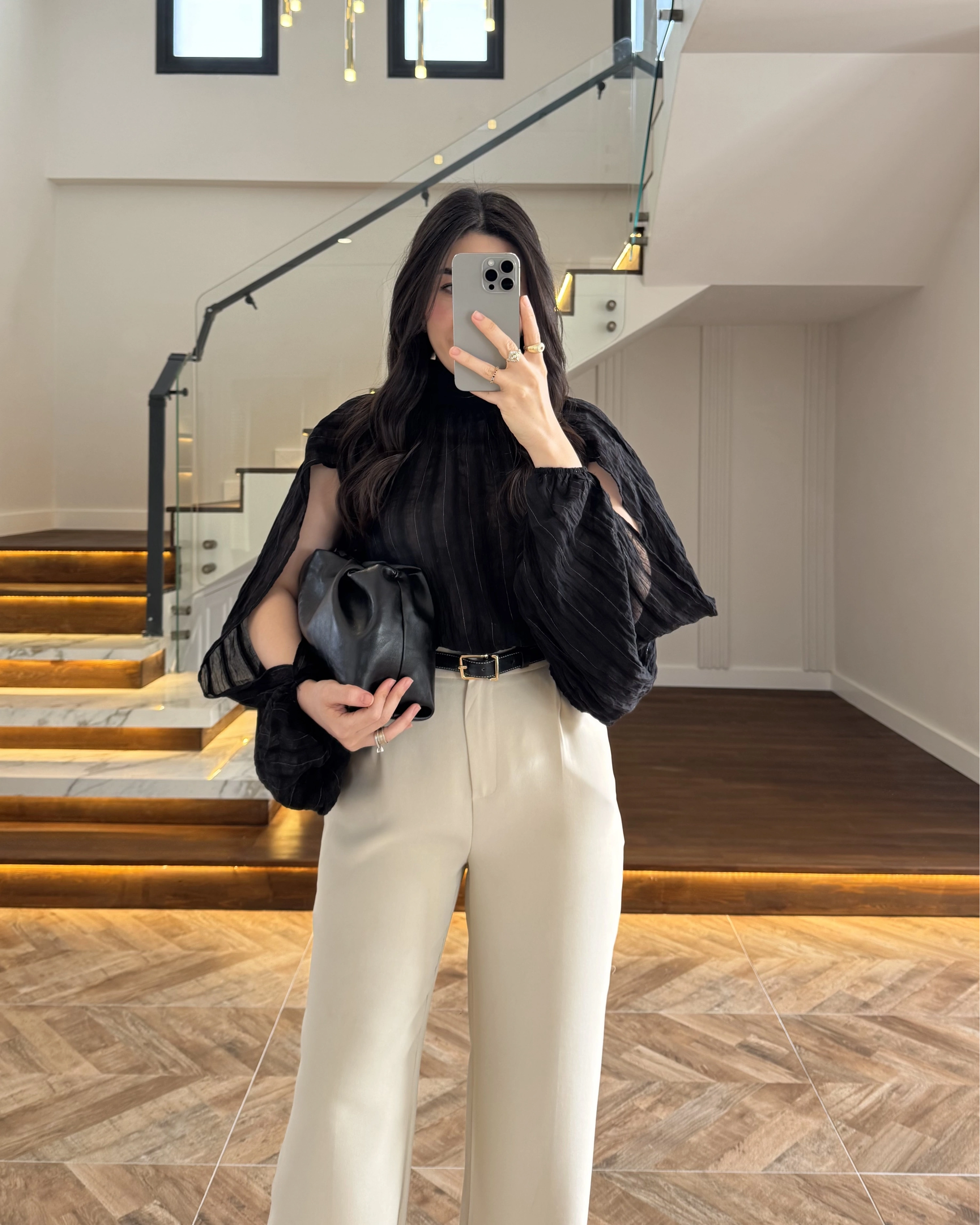 SİYAH TASARIM BALON KOL BLUZ -5415