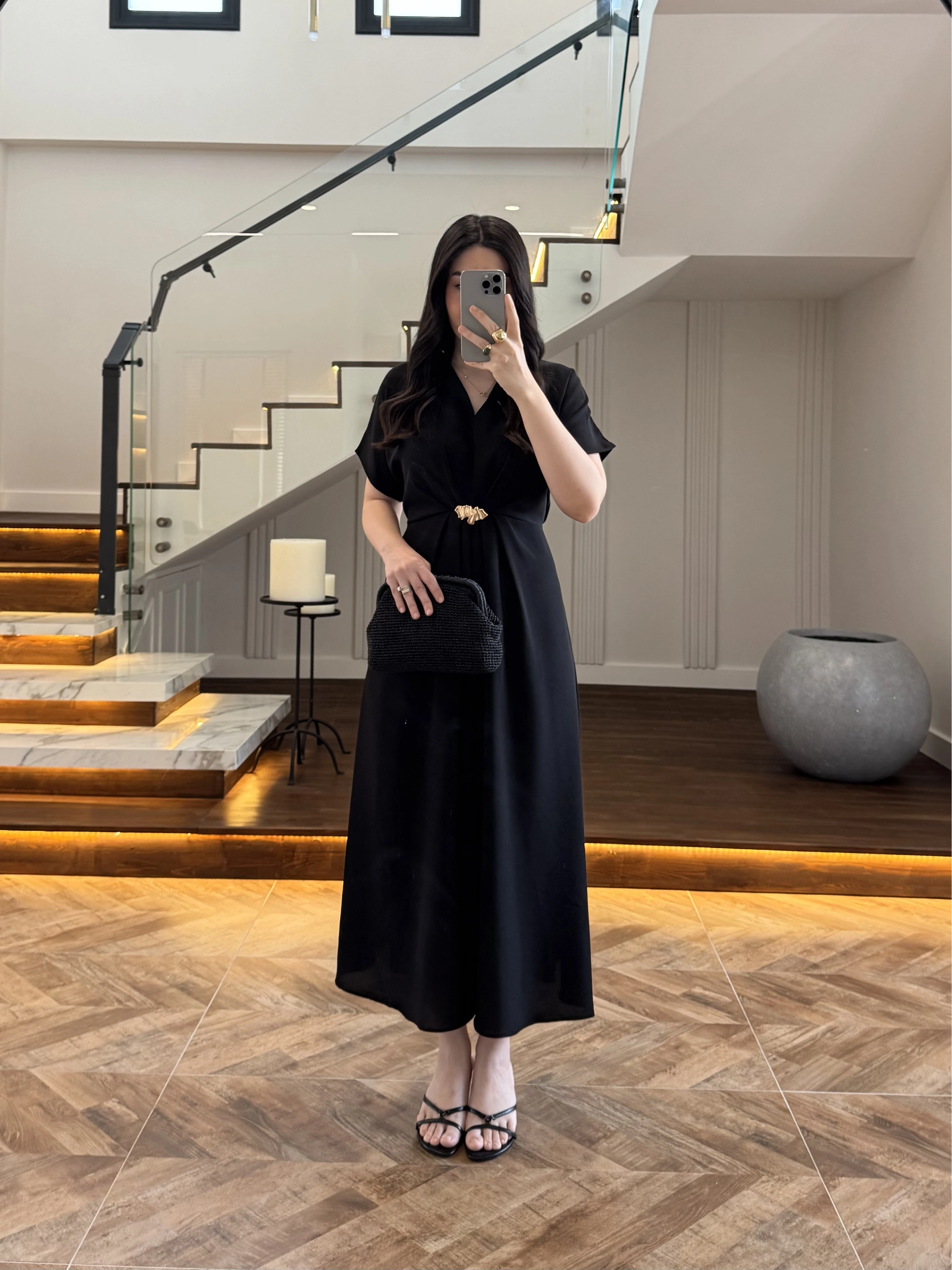 (ÖN SİPARİŞ )SİYAH TOKA DETAY BEL BAĞLAMALI ELBİSE- 4021
