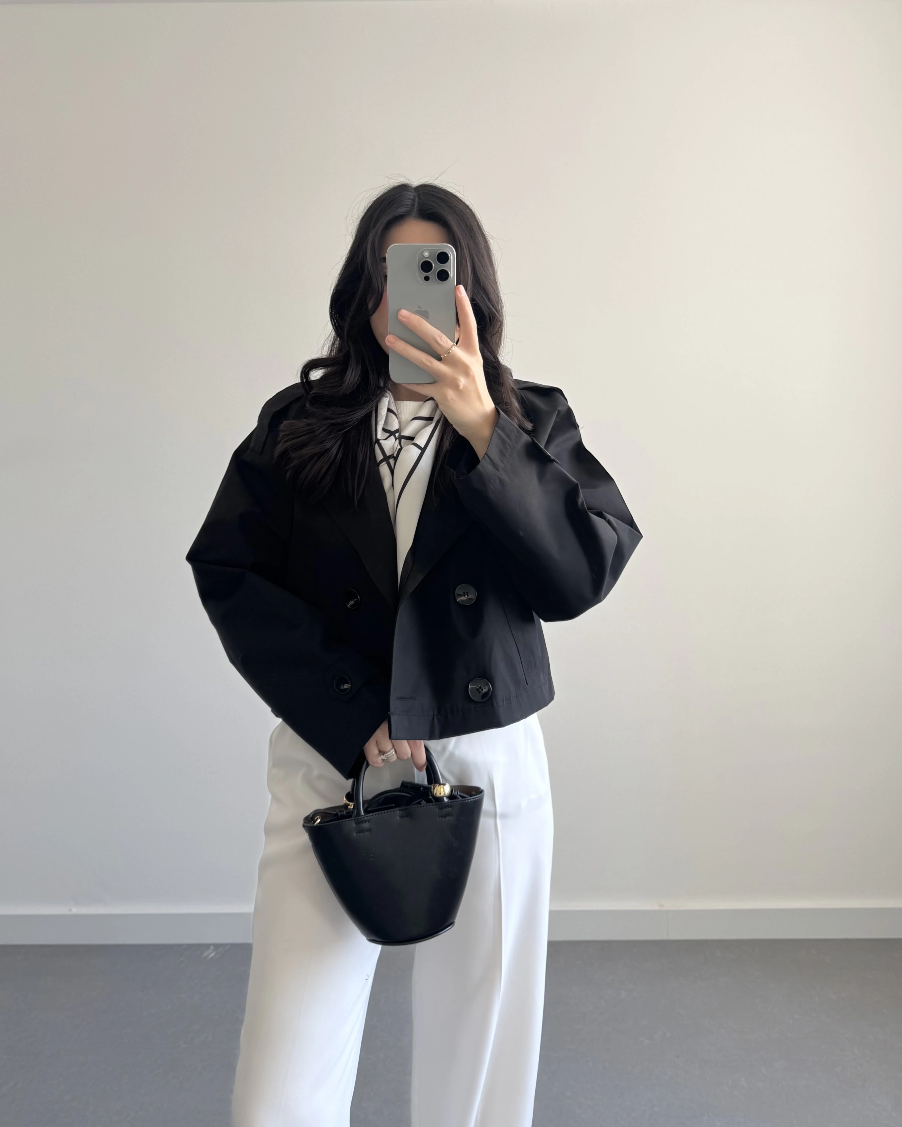 SİYAH ZR MODEL KRUVAZE YAKA TRENÇKOT