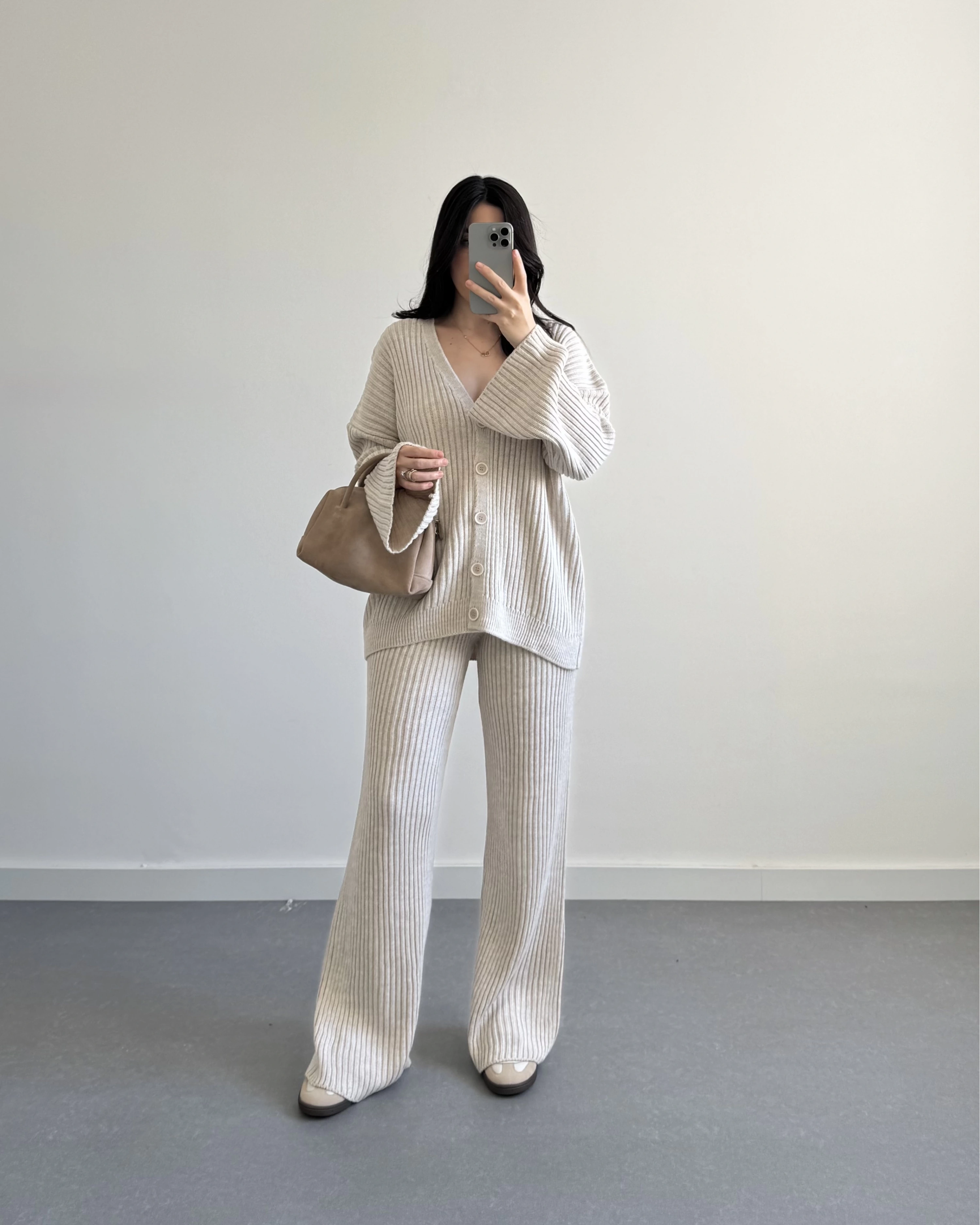 TAŞ BASİC FİTİLLİ HIRKA TAKIM