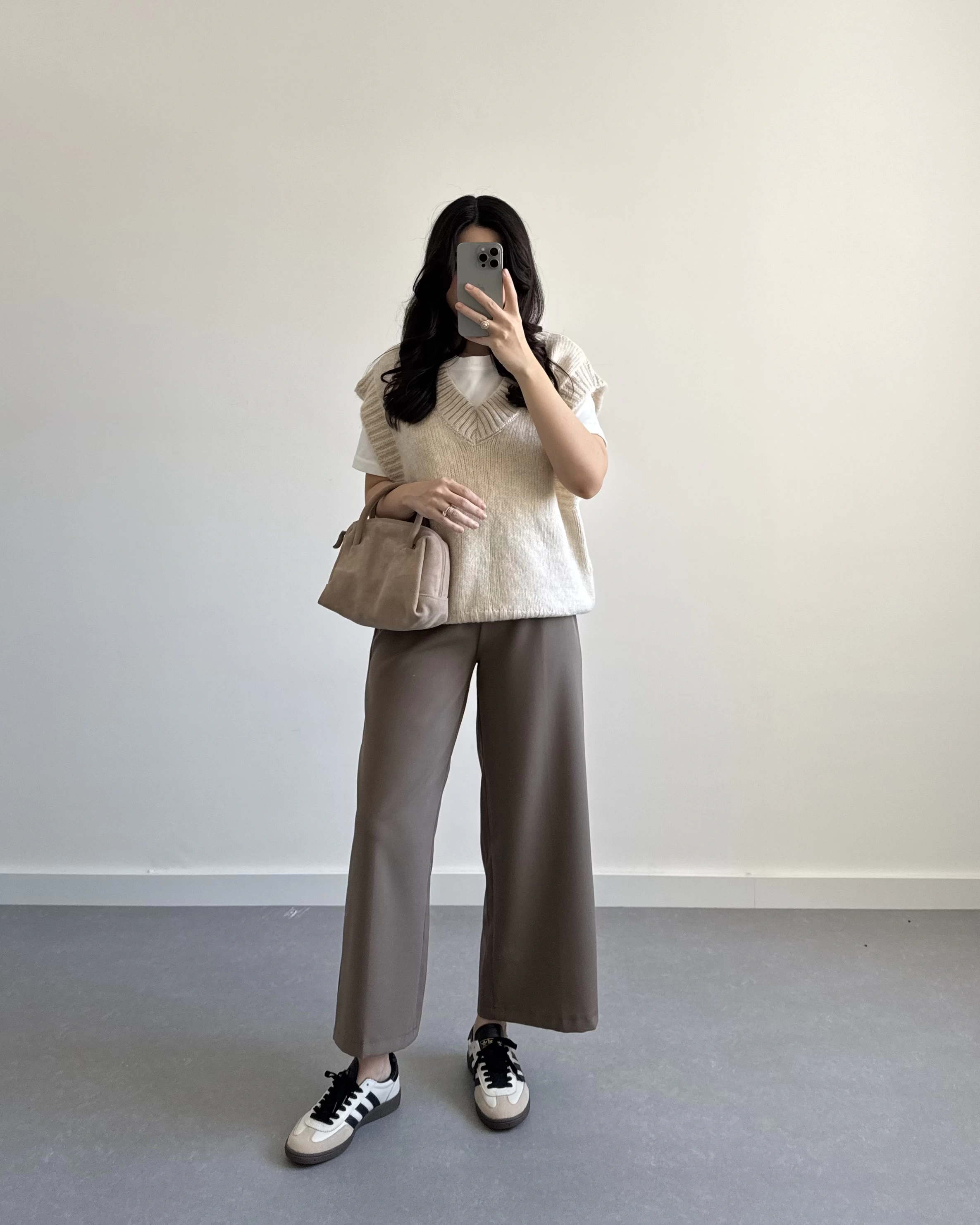 TAŞ V YAKA SÜVETER