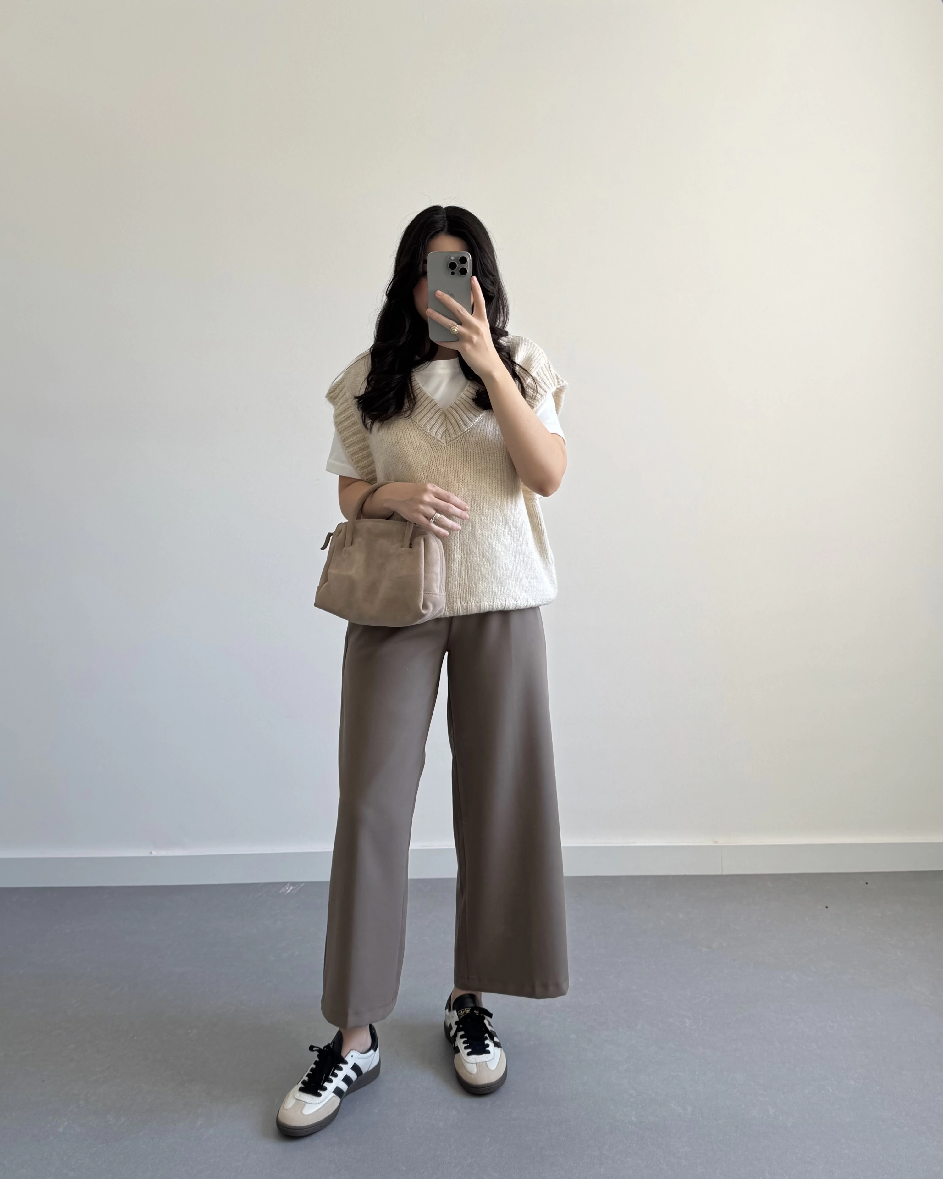 TAŞ V YAKA SÜVETER