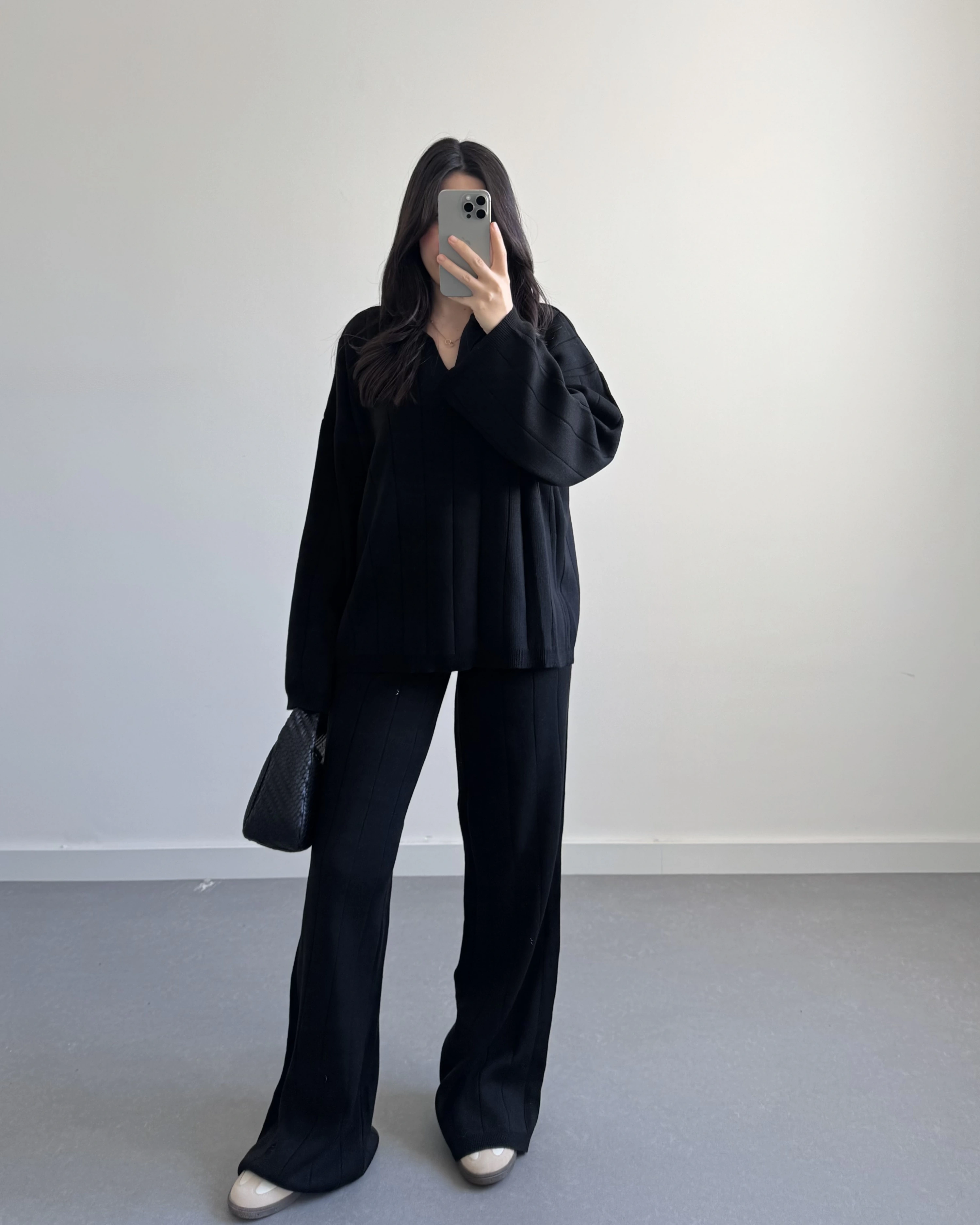 V YAKA TRİKO TAKIM SİYAH