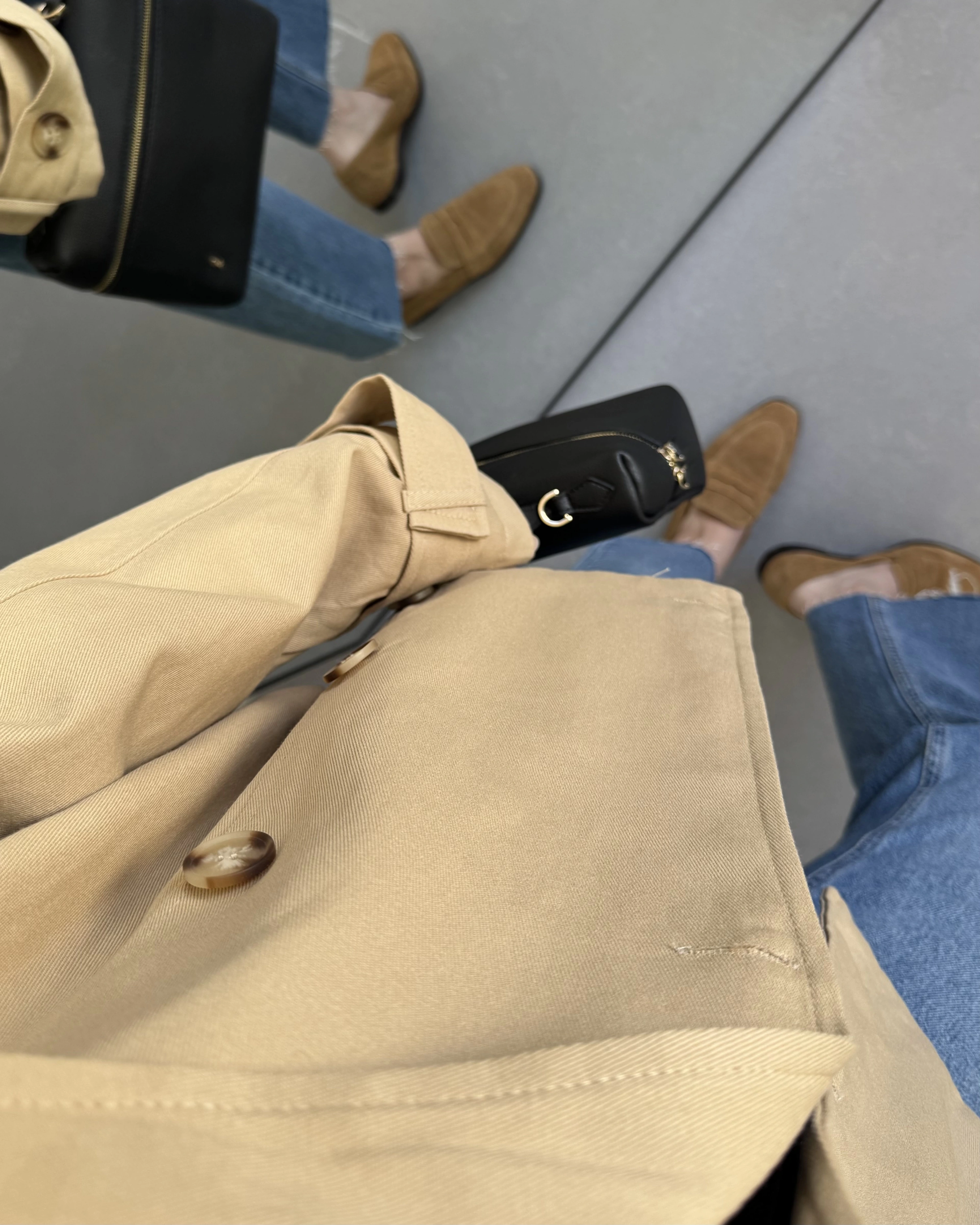 VİZON ÇIKARILABİLİR KÜRKLÜ TRENÇKOT