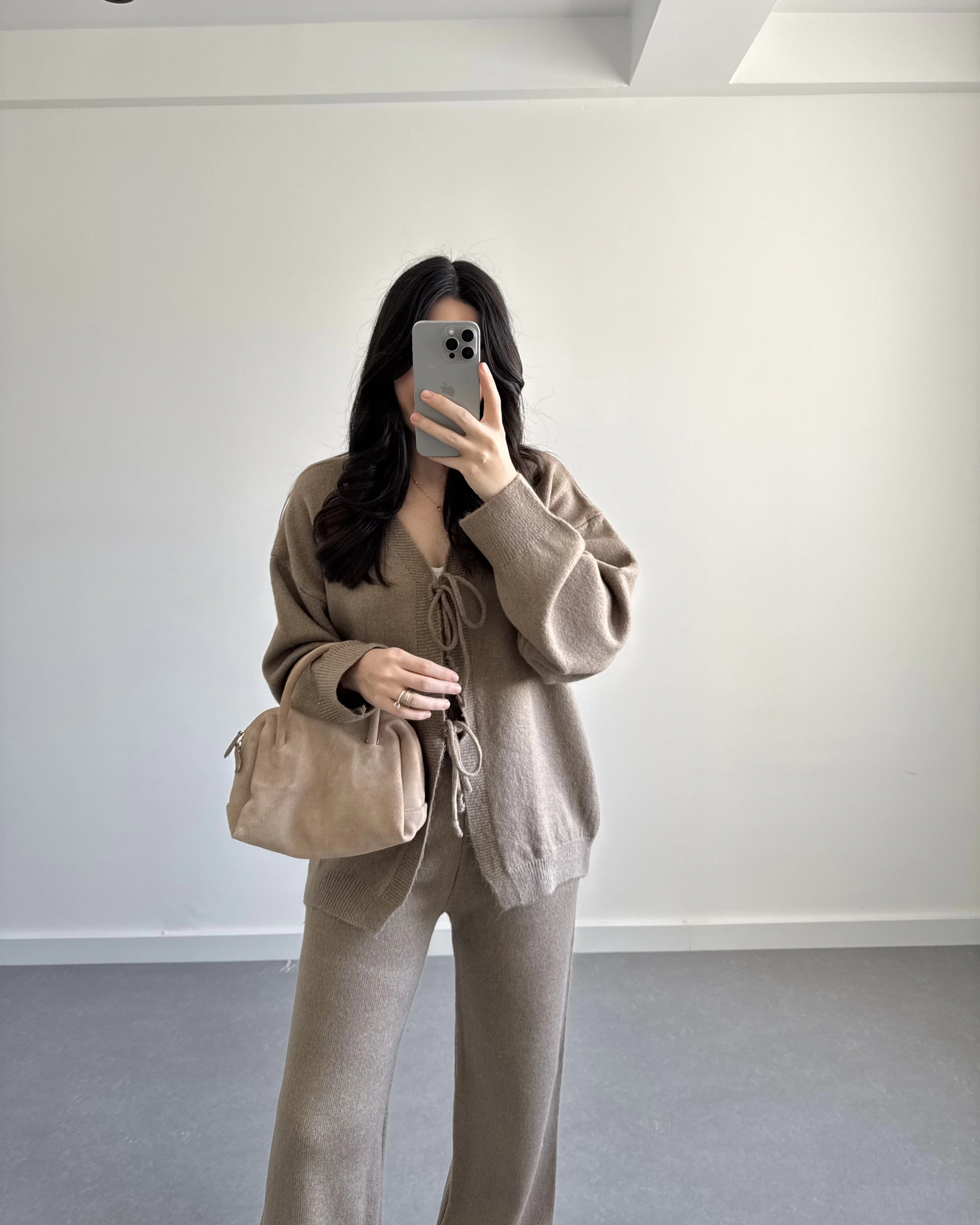 VİZON ÖNÜ BAĞLAMALI PİNTEREST TRİKO TAKIM