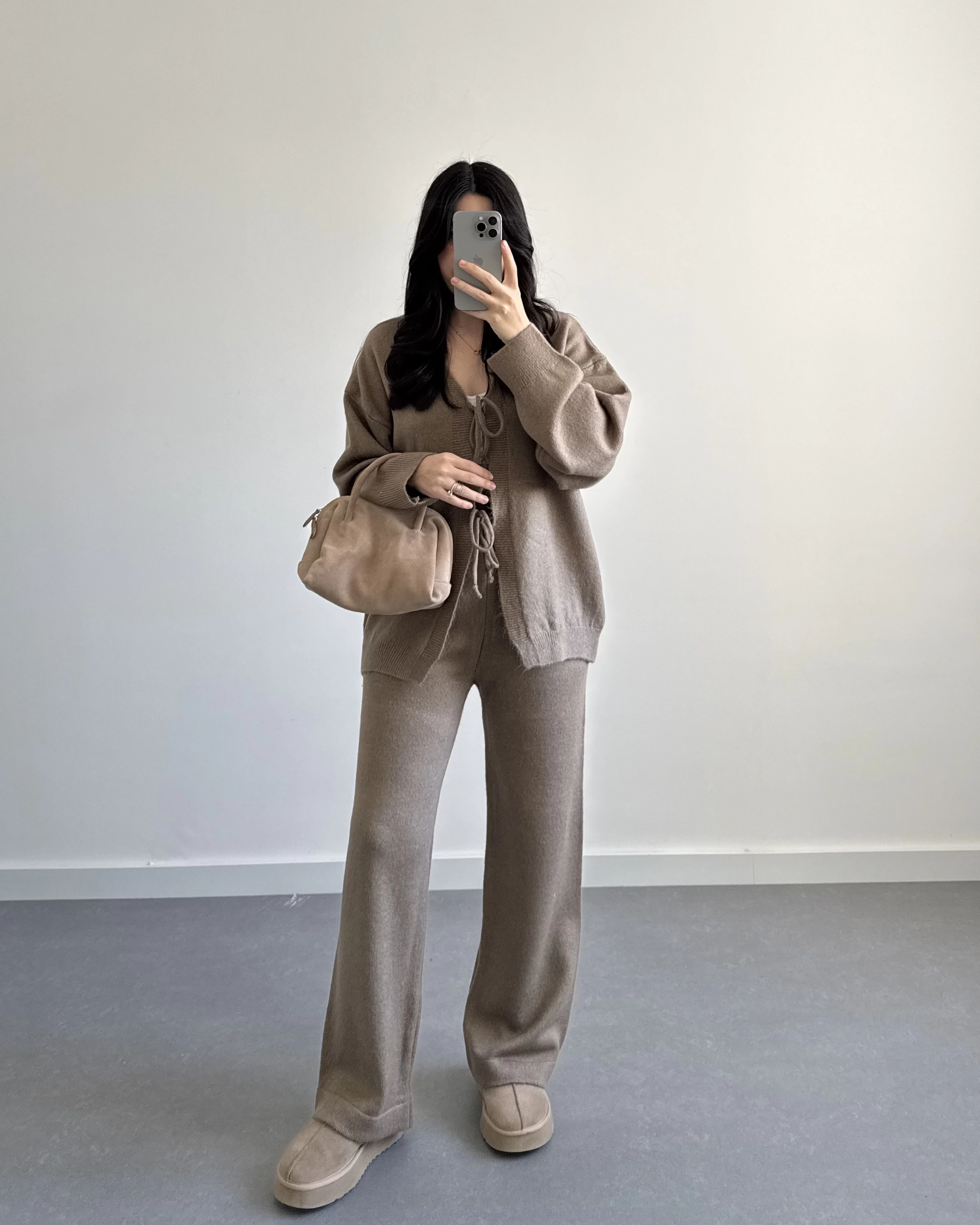 VİZON ÖNÜ BAĞLAMALI PİNTEREST TRİKO TAKIM