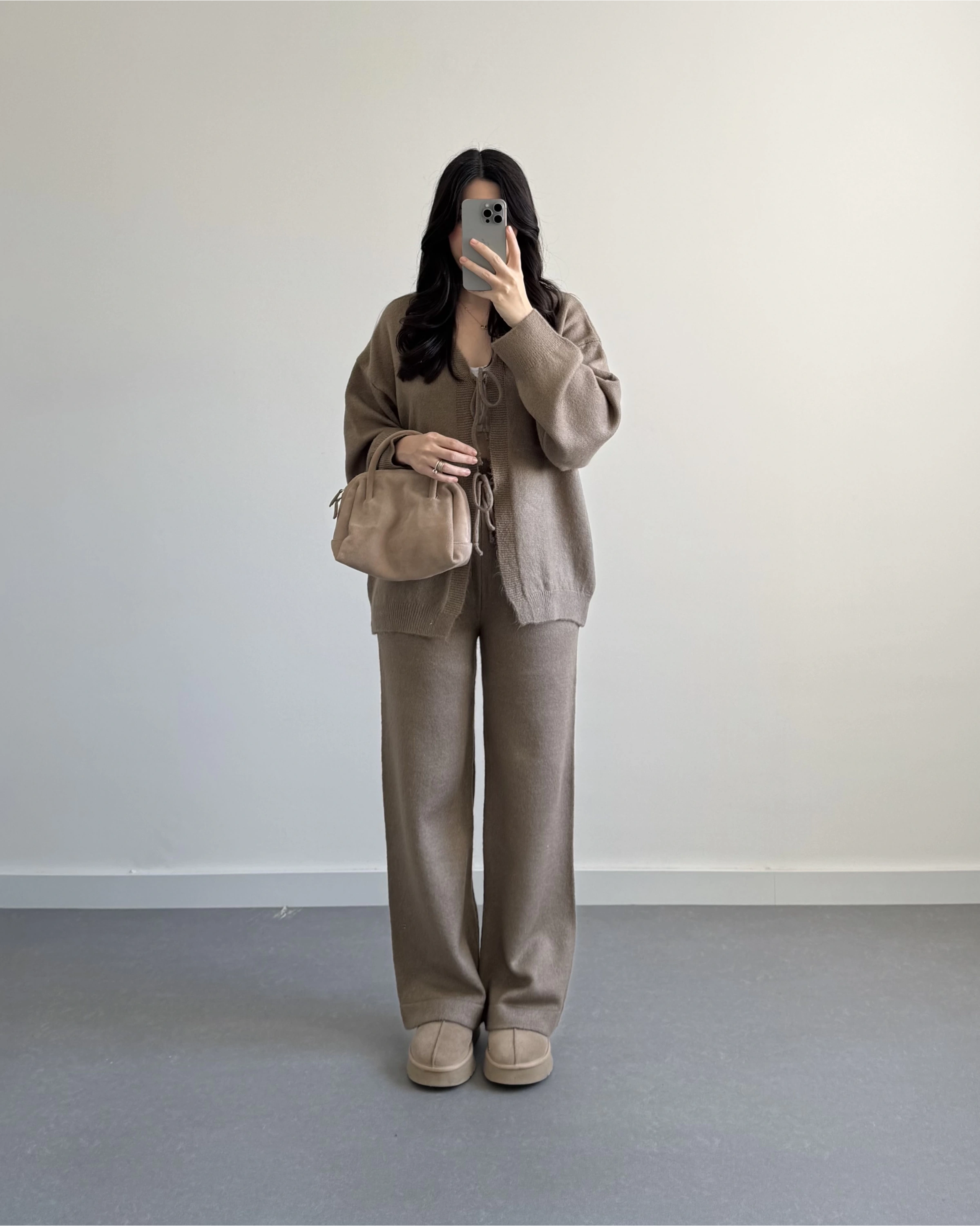 VİZON ÖNÜ BAĞLAMALI PİNTEREST TRİKO TAKIM