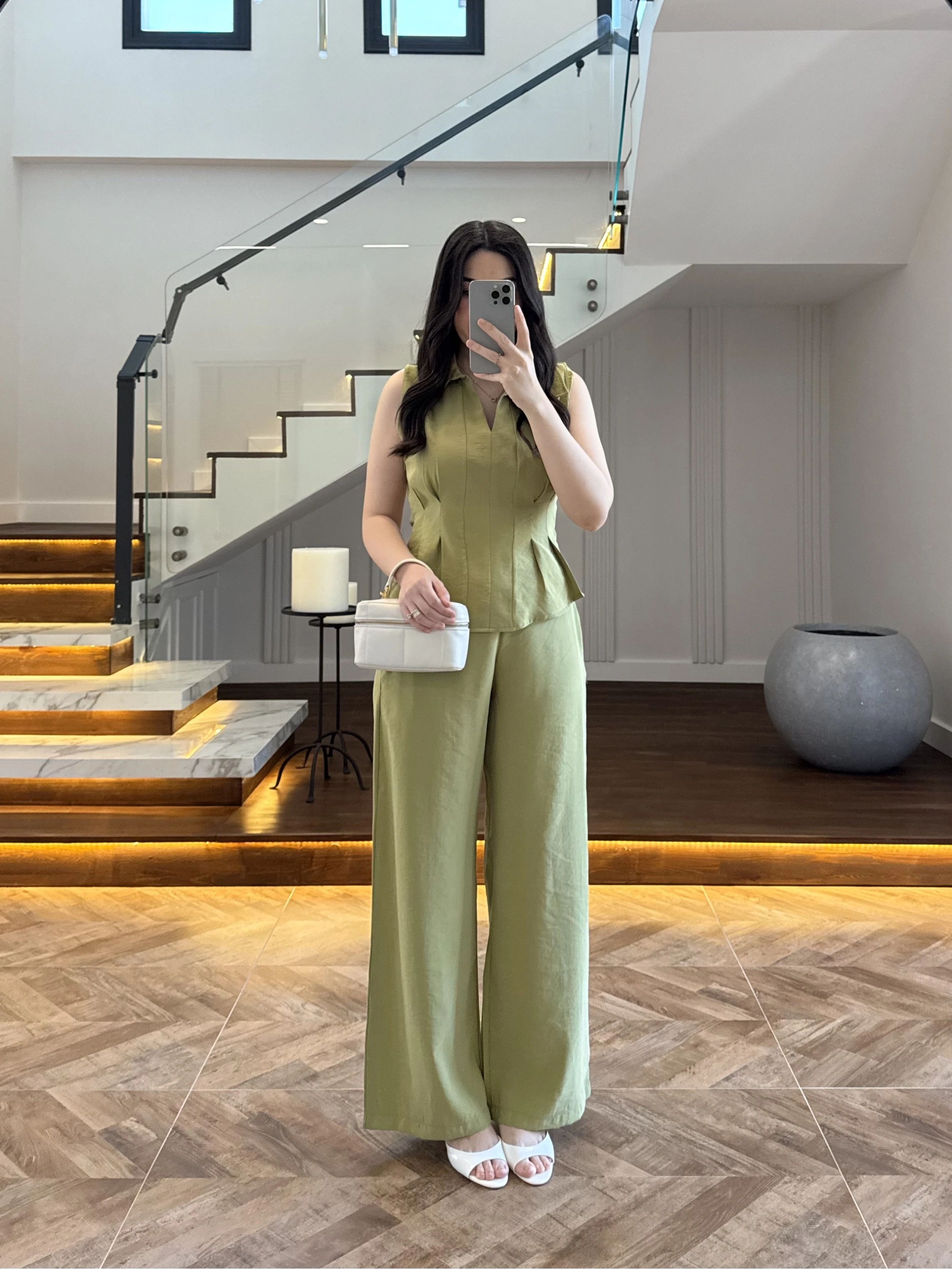 YEŞİL ARKA BAĞLAMALI TAKIM