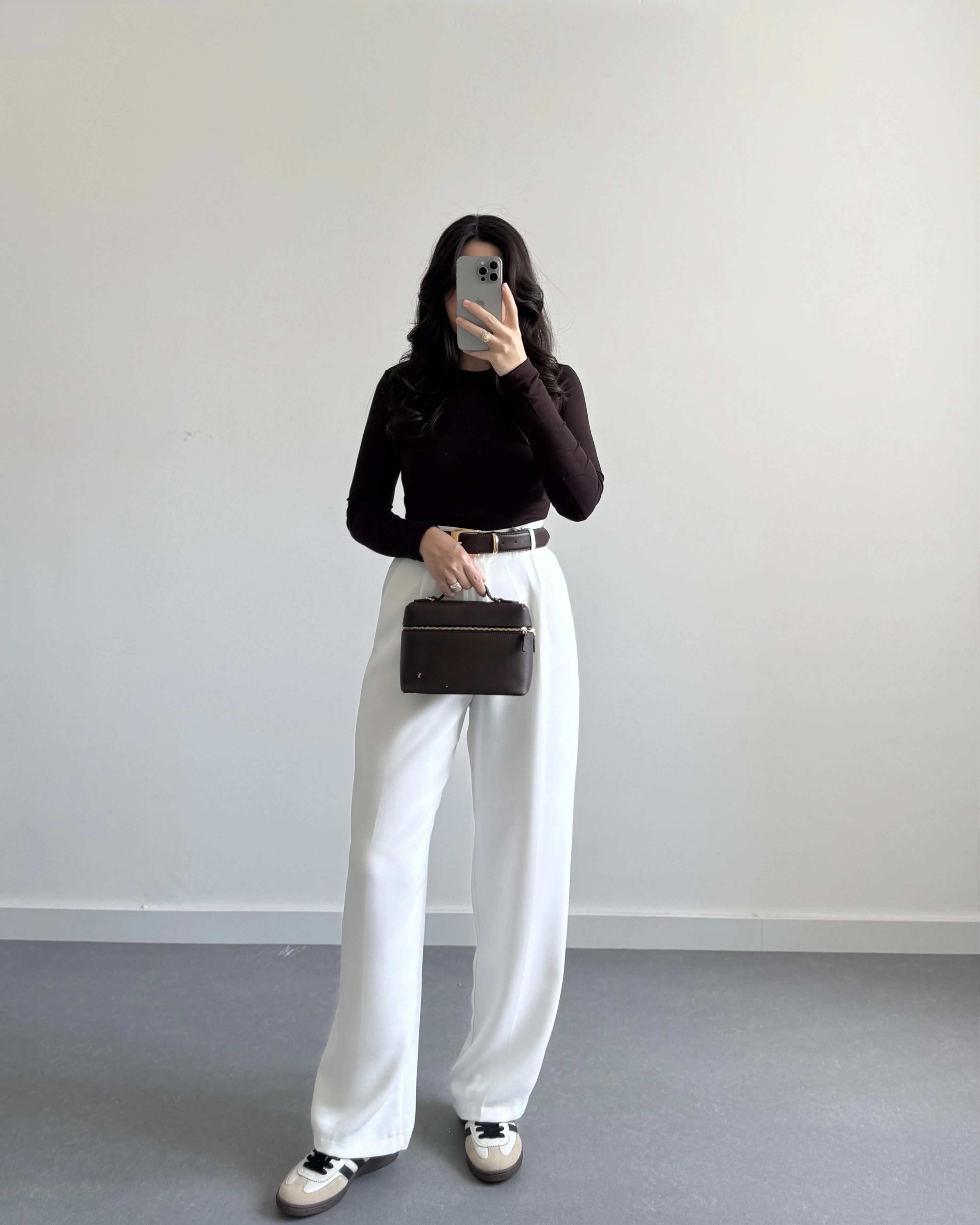 ZR MODEL BEYAZ KUMAŞ PANTOLON