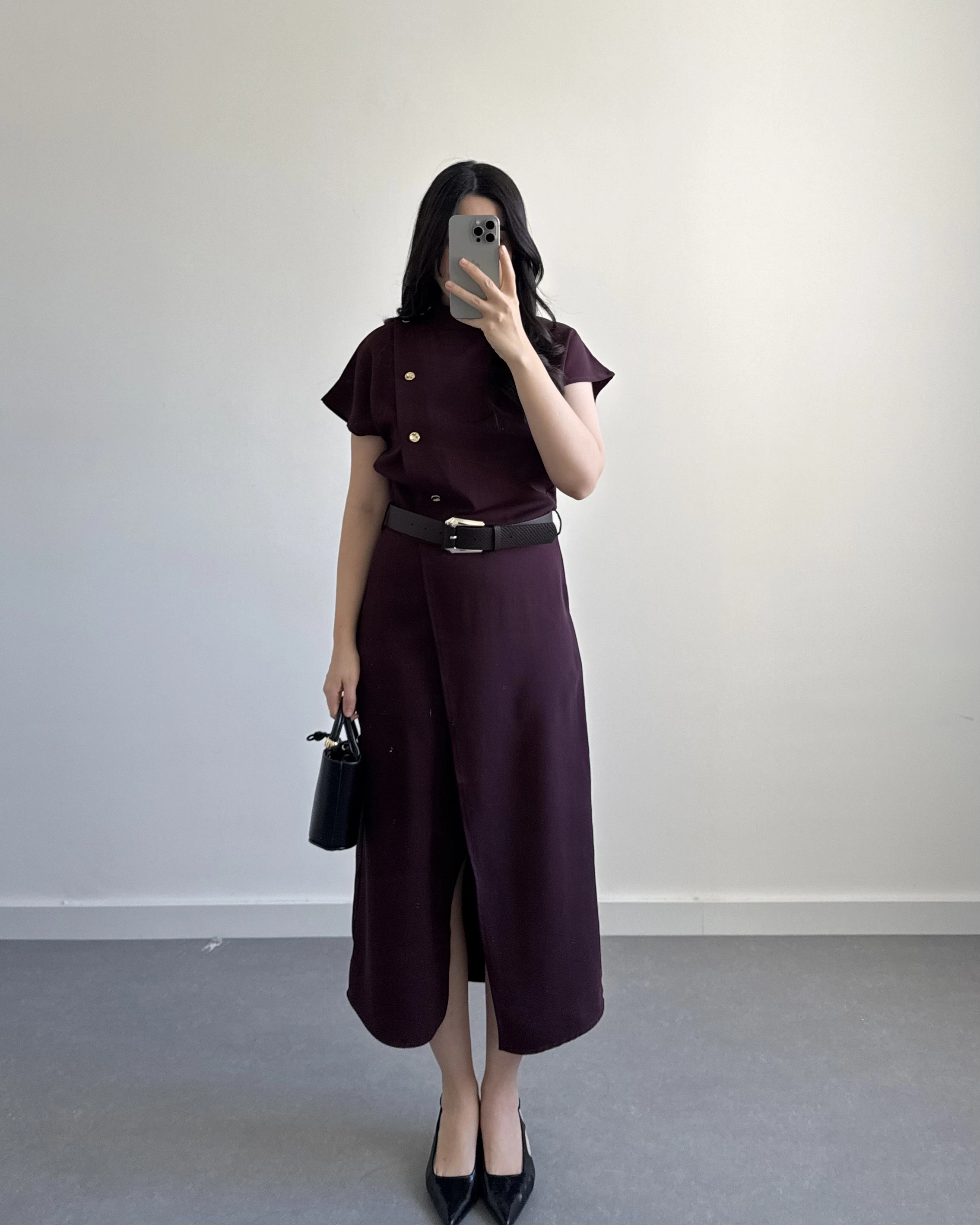 ZR MODEL BORDO KEMERLİ ELBİSE