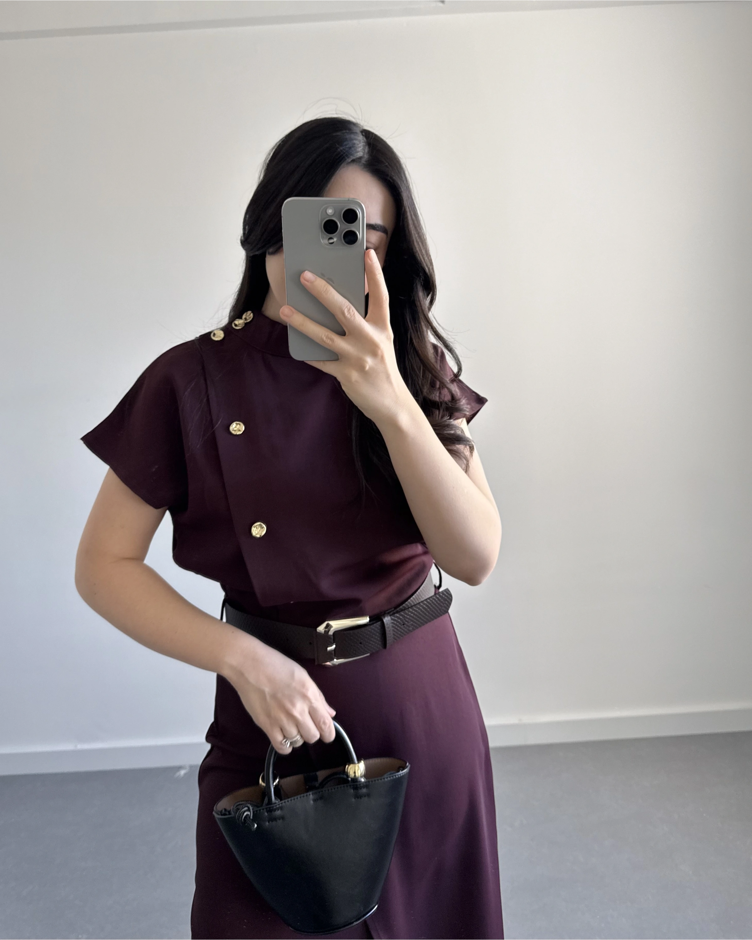 ZR MODEL BORDO KEMERLİ ELBİSE