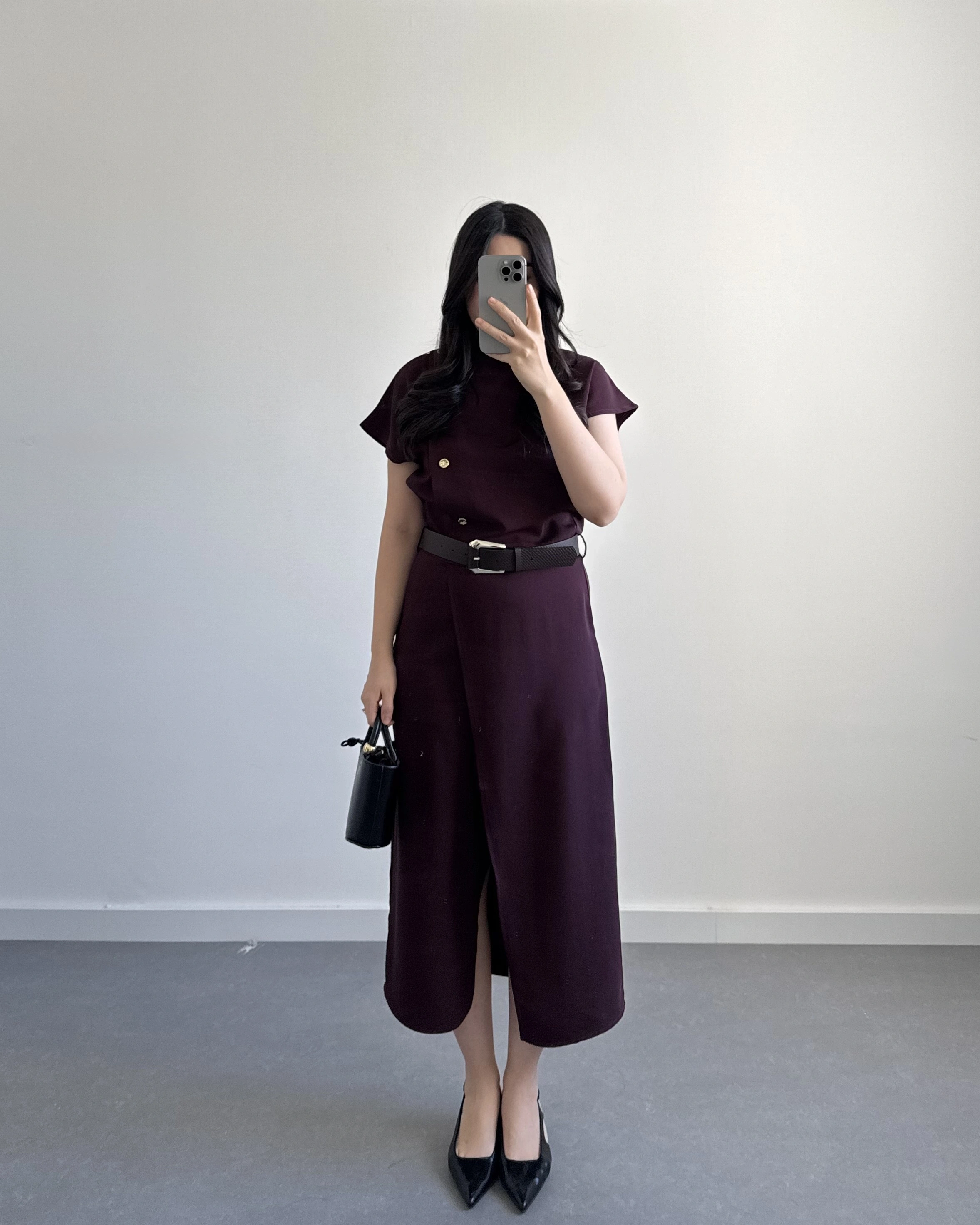 ZR MODEL BORDO KEMERLİ ELBİSE