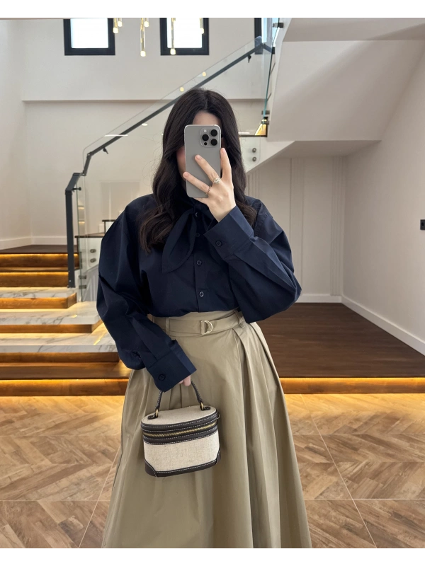 LACİVERT FULAR YAKALI GÖMLEK -5407