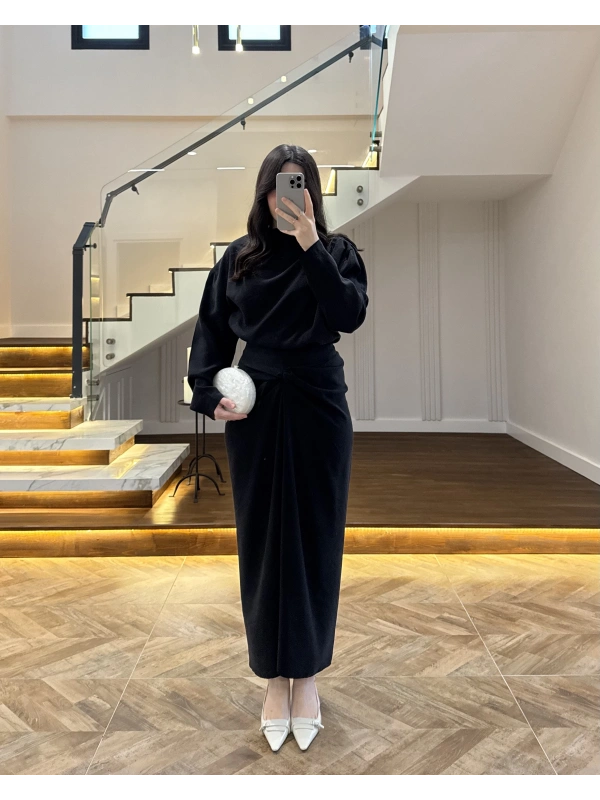 SİYAH ÖNÜ BURGU ETEK TAKIM -0674