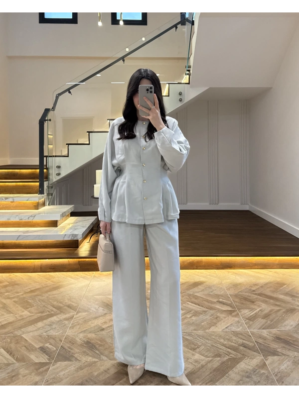 GRİ GOLD DÜĞMELİ PİLELİ TAKIM -8930