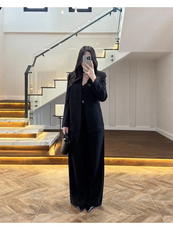 SİYAH FULAR DETAY VATKALI CEKET TAKIM-9046