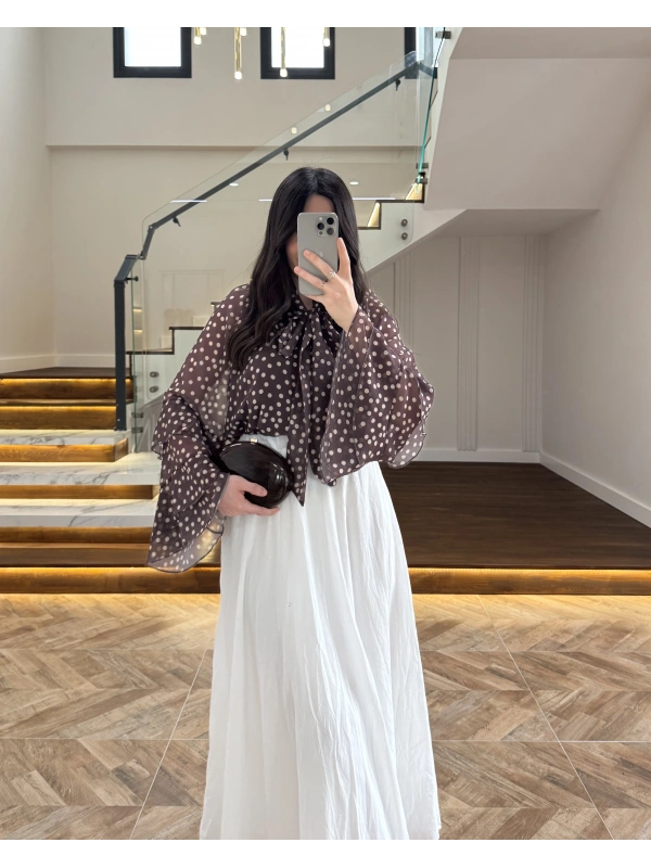 KAHVE PUANTİYELİ SALAŞ BLUZ