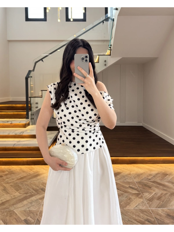 BEYAZ PUANTİYELİ BLUZ -71779