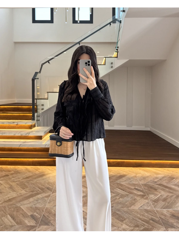 SİYAH ÖNÜ FIRFIR BAĞLAMA DETAYLI BLUZ-1069