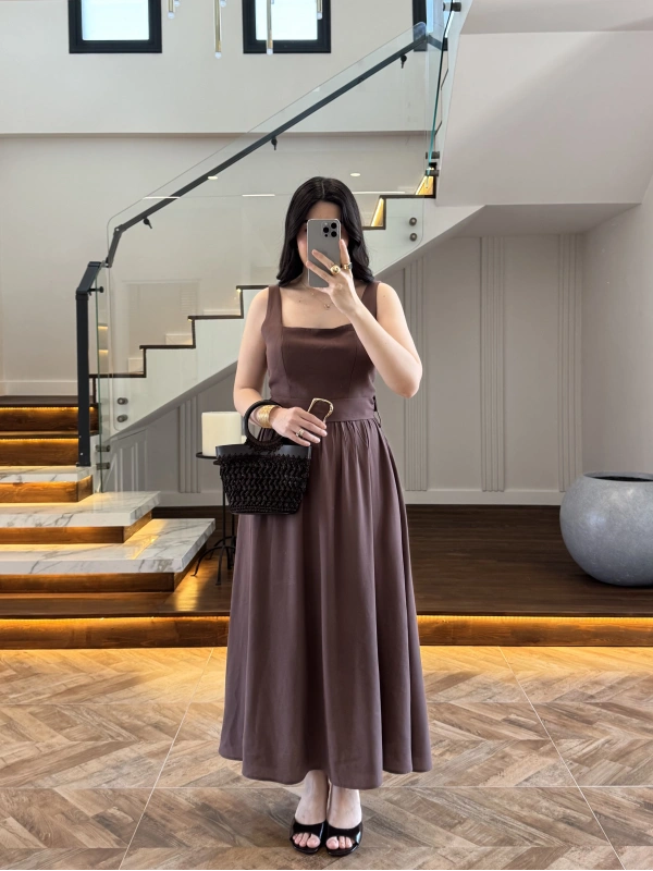 KAHVE TOKA KEMERLİ ELBİSE -3418