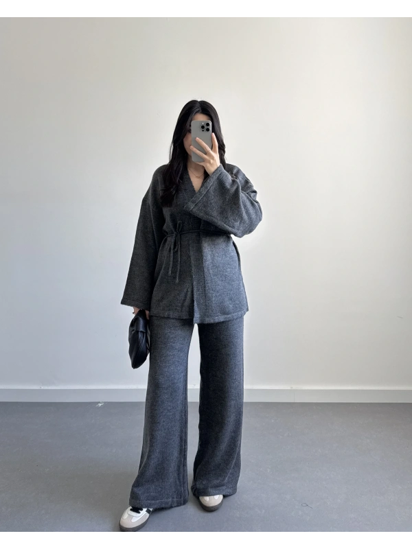 ANTRASİT HIRKALI TAKIM