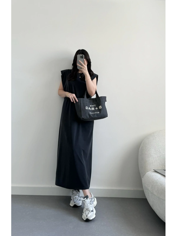 Siyah Modal kumaş vatkalı elbise