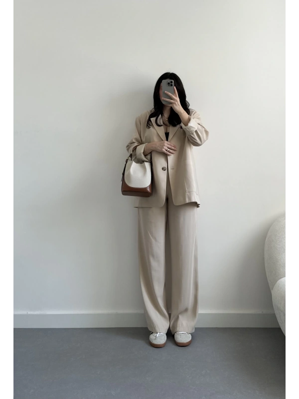Bej tensel kumaş blazer takım